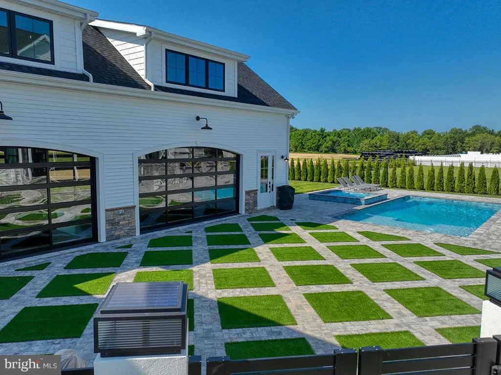 Lewes, Delaware 19958, United States, 7 Bedrooms Bedrooms, ,8 BathroomsBathrooms,Residential,Coming Soon,194232