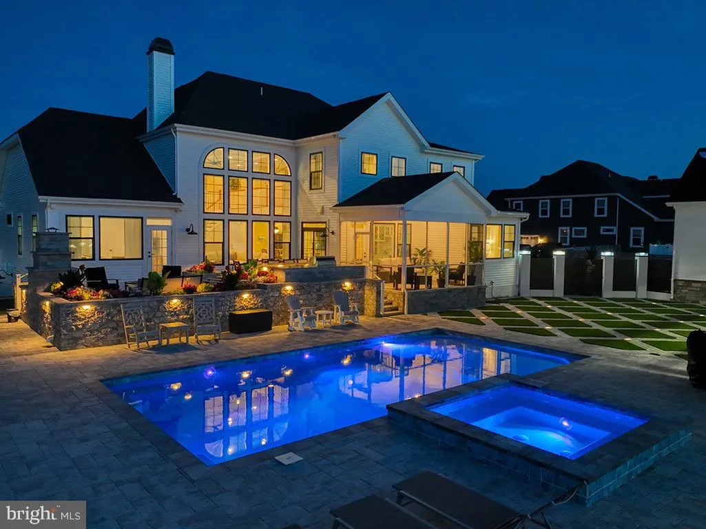 Lewes, Delaware 19958, United States, 7 Bedrooms Bedrooms, ,8 BathroomsBathrooms,Residential,Coming Soon,194232