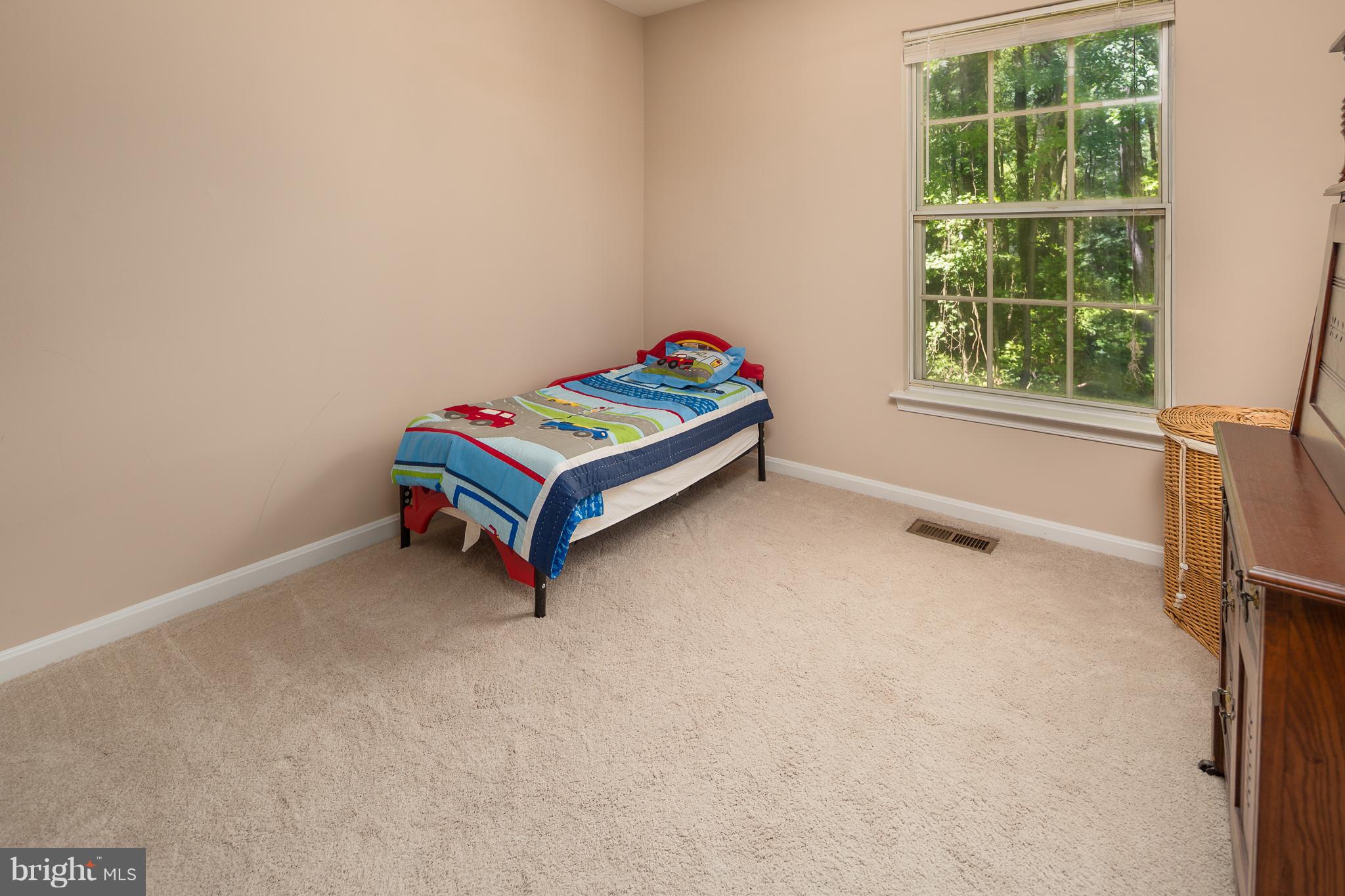 BURKE CENTRE - Residential