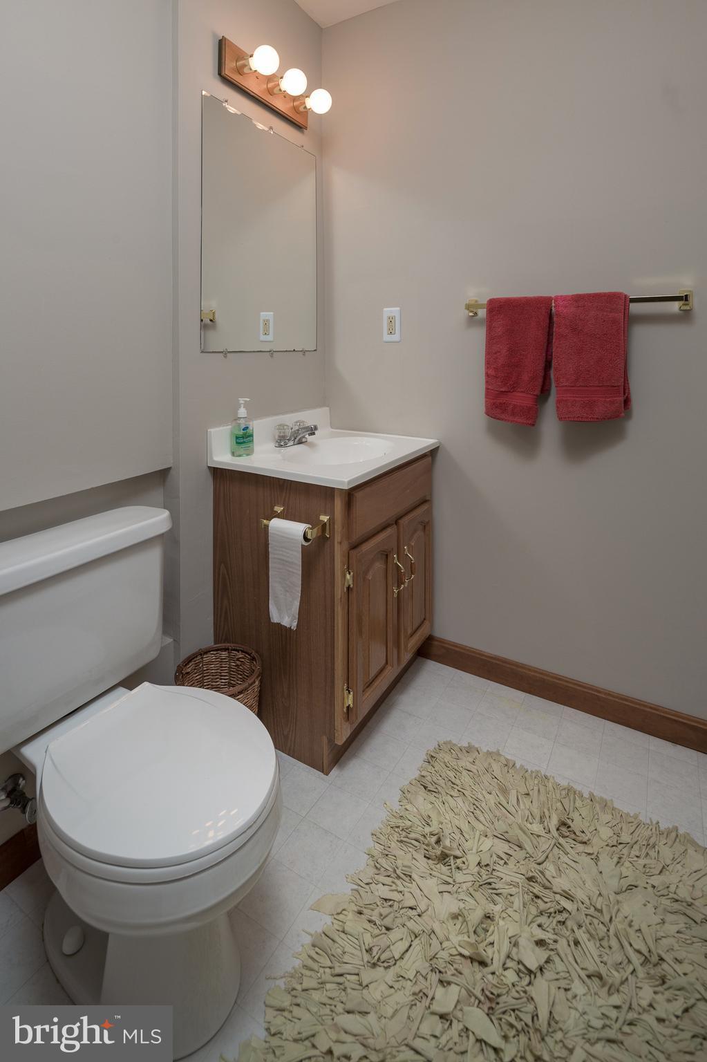 BURKE CENTRE - Residential