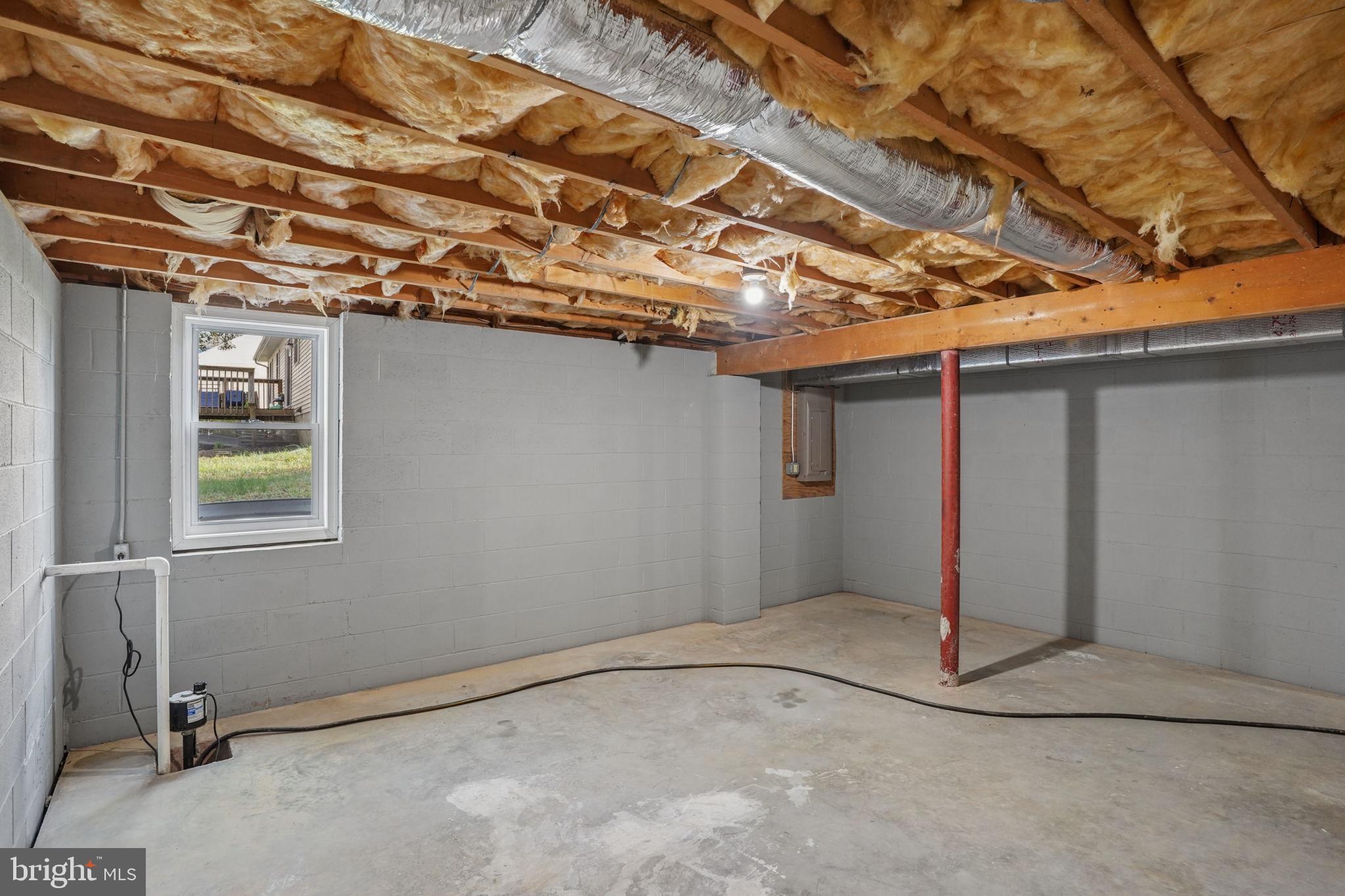 SAW MILL VIL - Residential