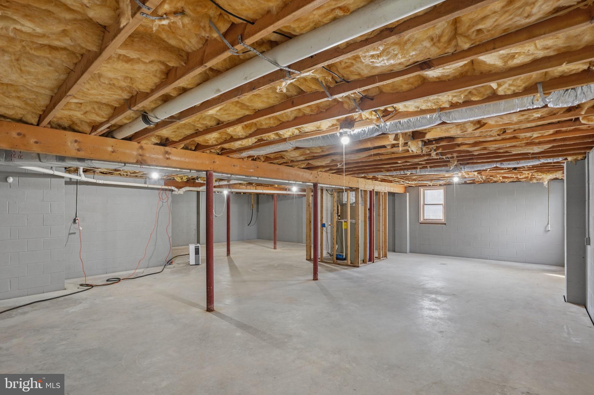 SAW MILL VIL - Residential