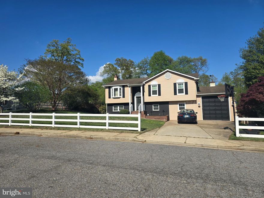 COMING SOON - PICTURES TO BE POSTED AND LISTING ACTIVATED  ON 5/1.

OVERSIZED SPLIT LEVEL WITH ATTACHED OVERSIZED TALL GARAGE LARGE ENOUGH TO HAND LE TALL SUV'S AND CAMPERS,.  ALSO HAS A  UNIQUE GARAGE SIZED STORAGE AREA/WORKSHOP.  SO MANY HIDDEN FEATURES IN THIS HOME!!!

LOCATED ON A DEAD END STREET, FULLY FENCED IN THE BACK YARD, DECORATIVE FENCE IN THE FRONT SHOWS OFF THE UNIQUENESS OF THIS HOME.  MAIN LEVEL AND LOWER LEVEL SUNROOMS.