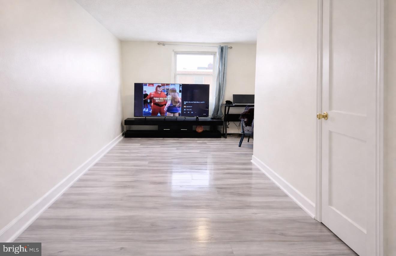 MAYFAIR - Residential