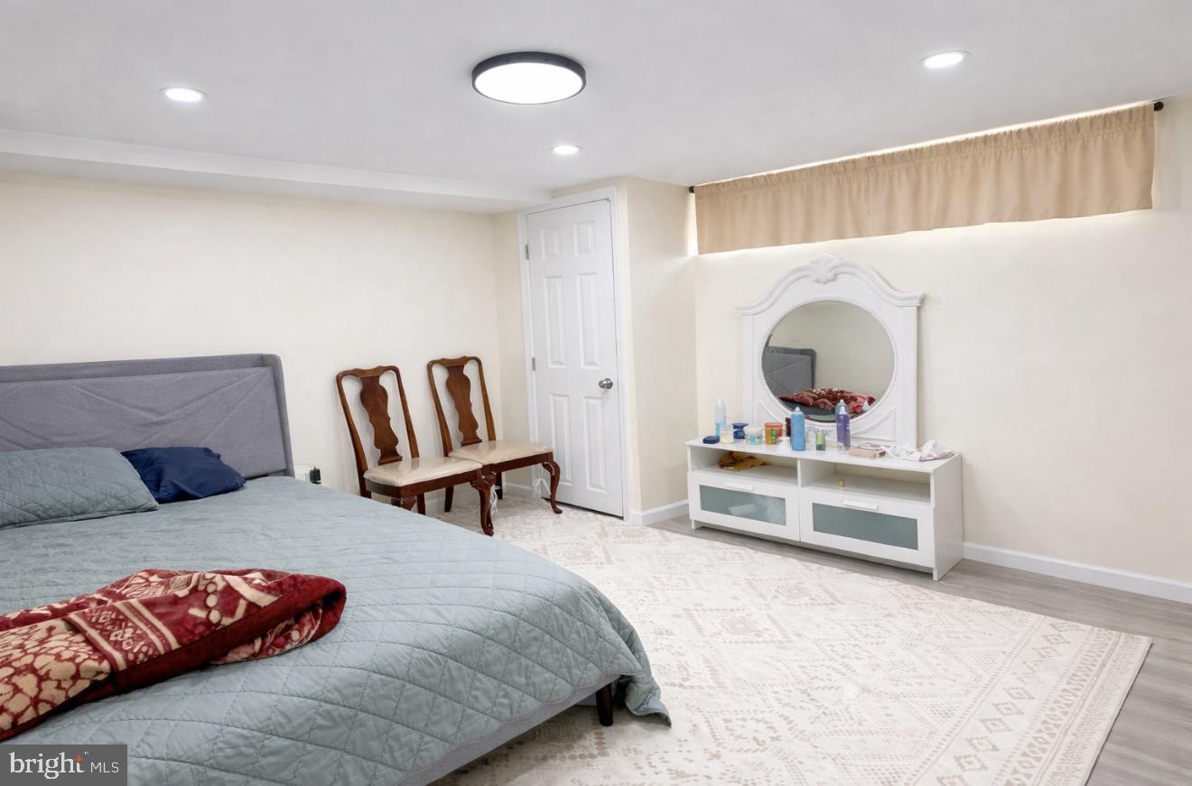 MAYFAIR - Residential