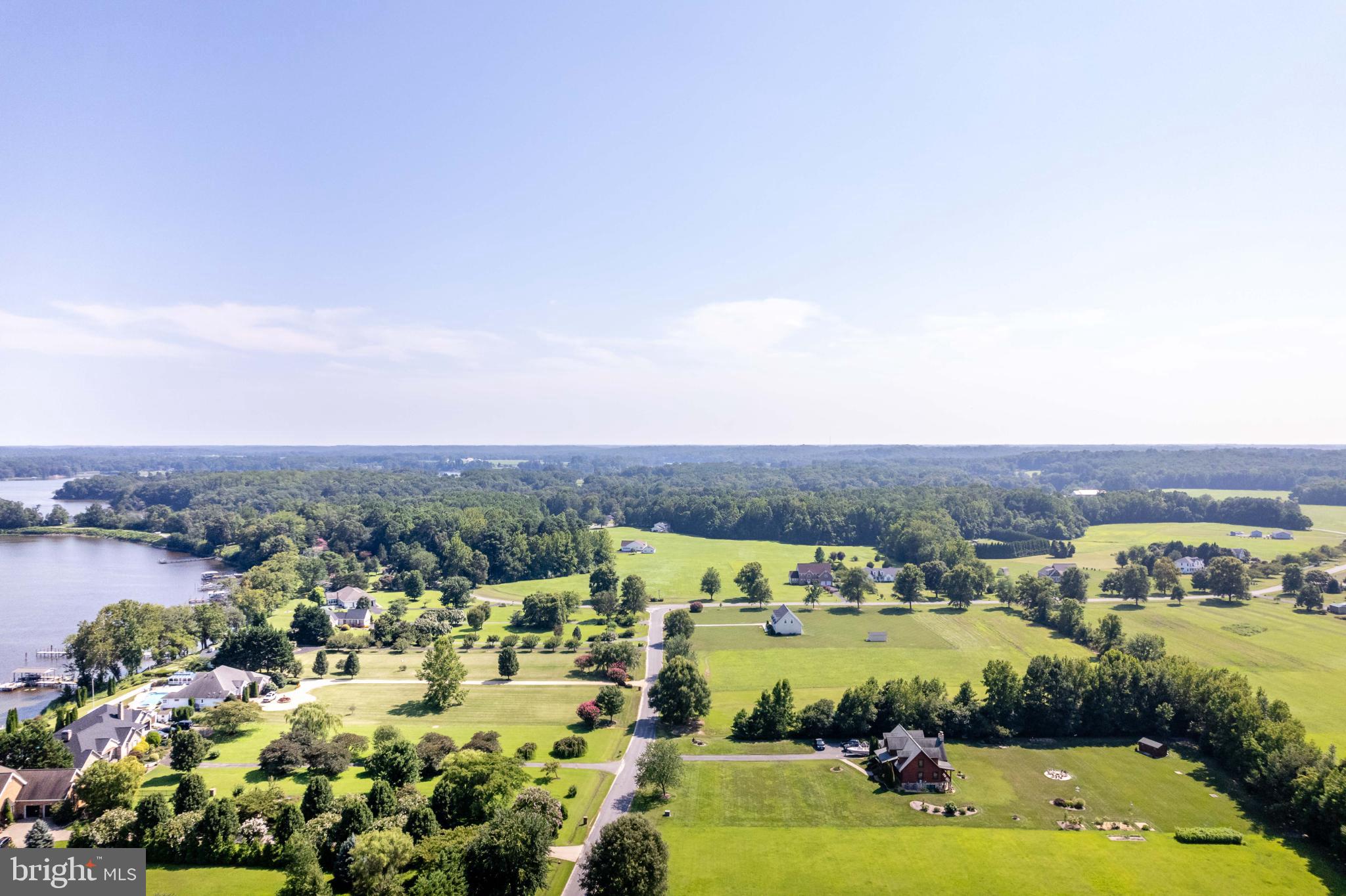 NOMINI BAY FARMS - Residential