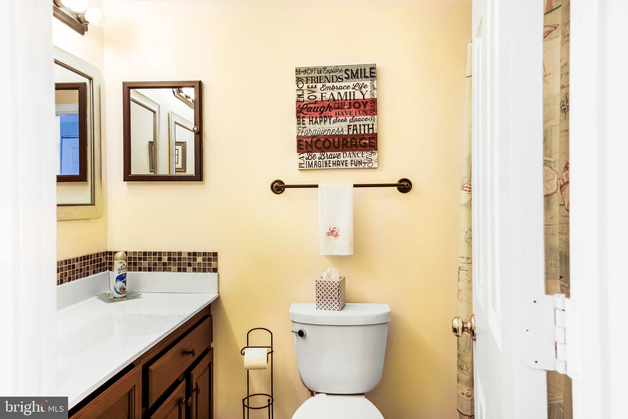 NOMINI BAY FARMS - Residential