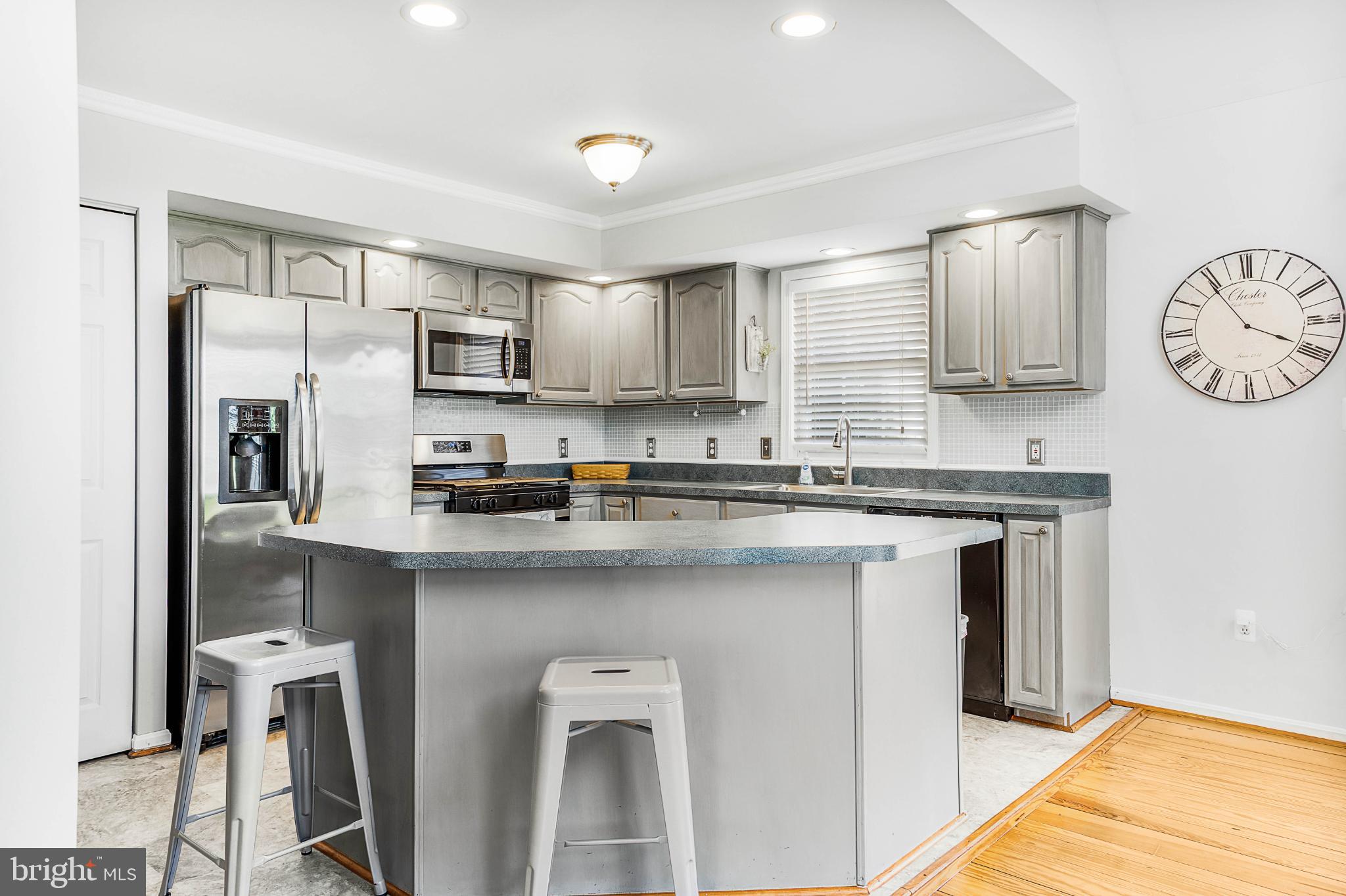 NOMINI BAY FARMS - Residential