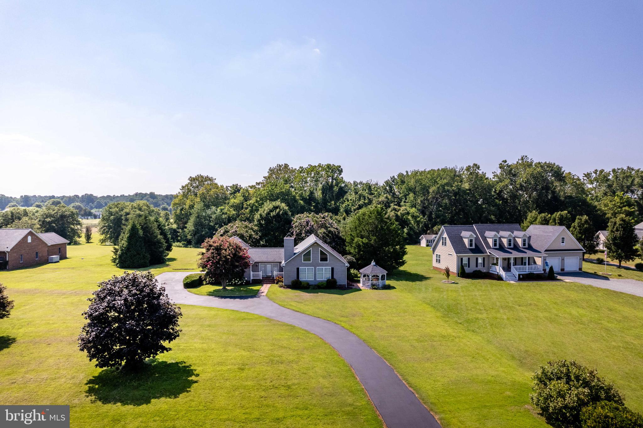 NOMINI BAY FARMS - Residential