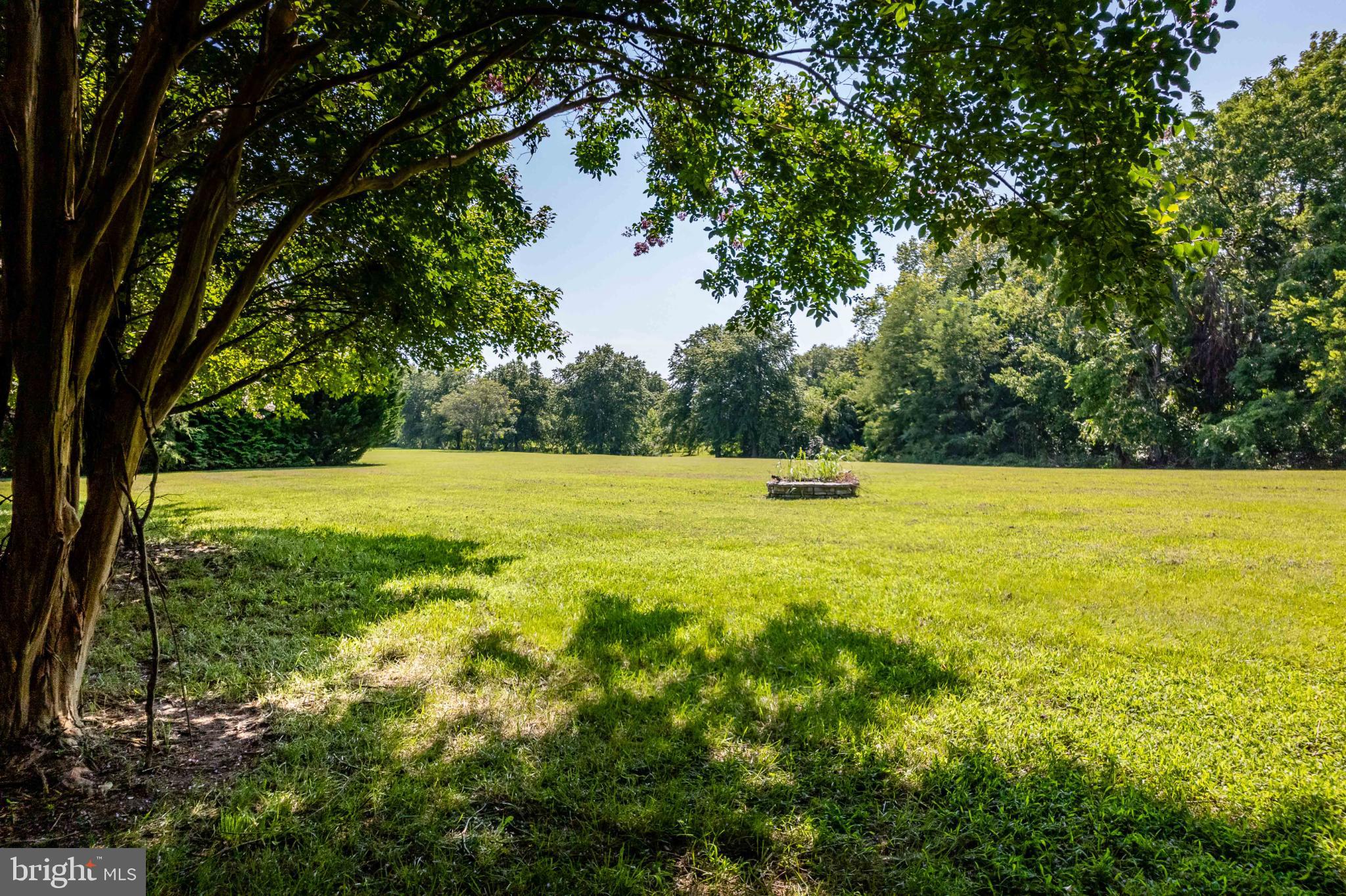 NOMINI BAY FARMS - Residential