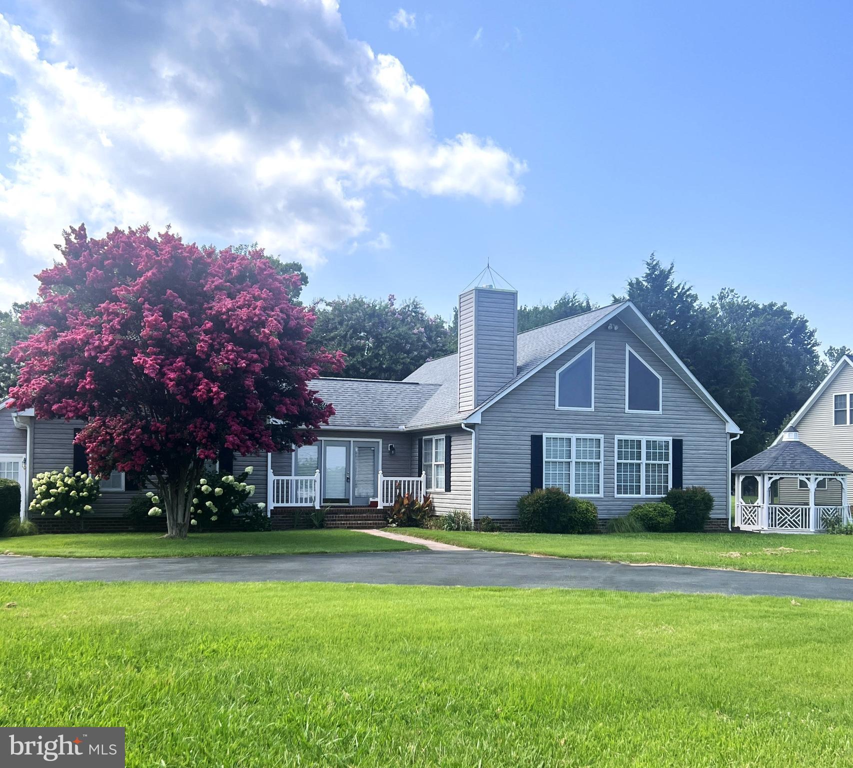 NOMINI BAY FARMS - Residential