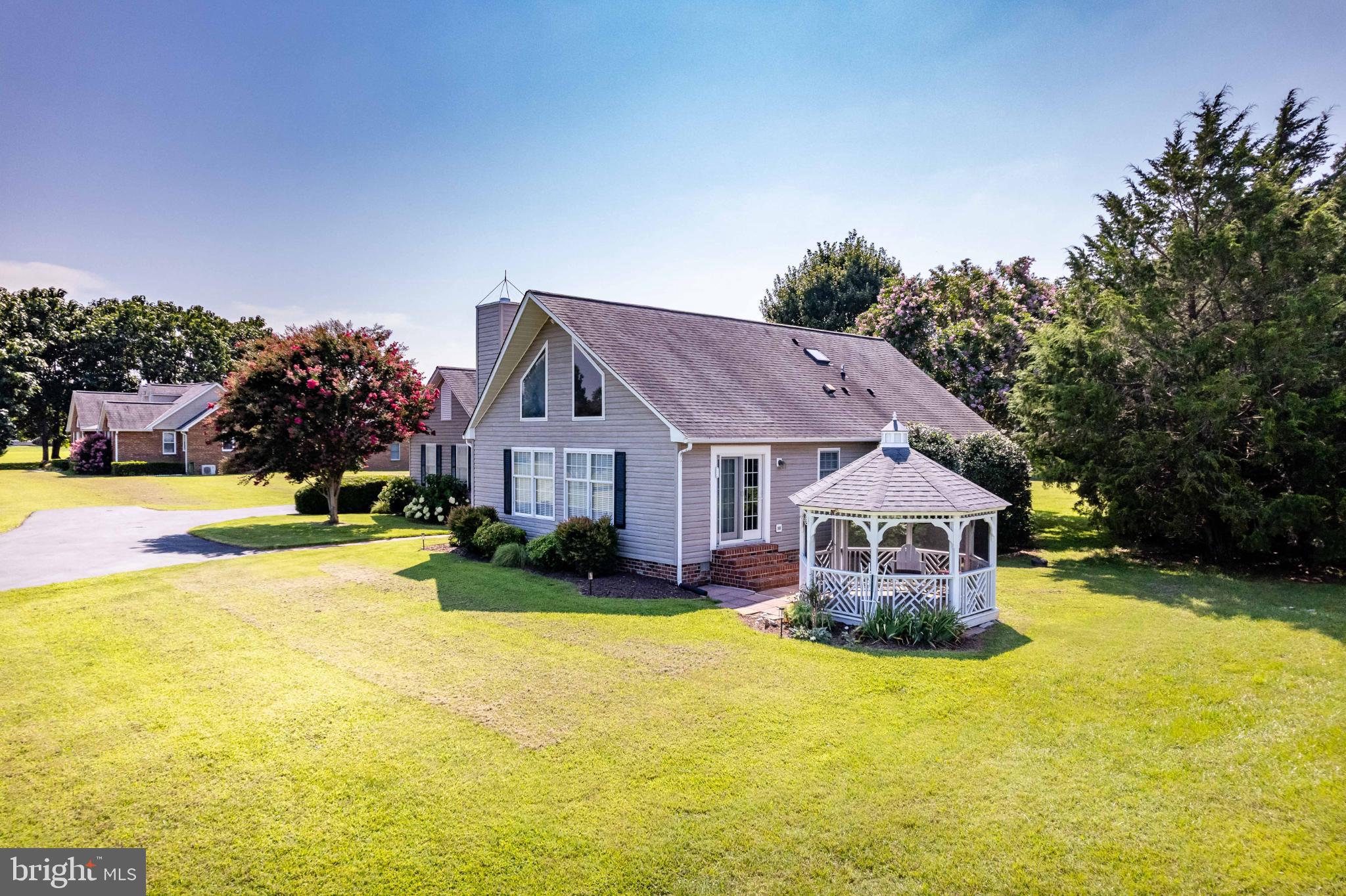 NOMINI BAY FARMS - Residential