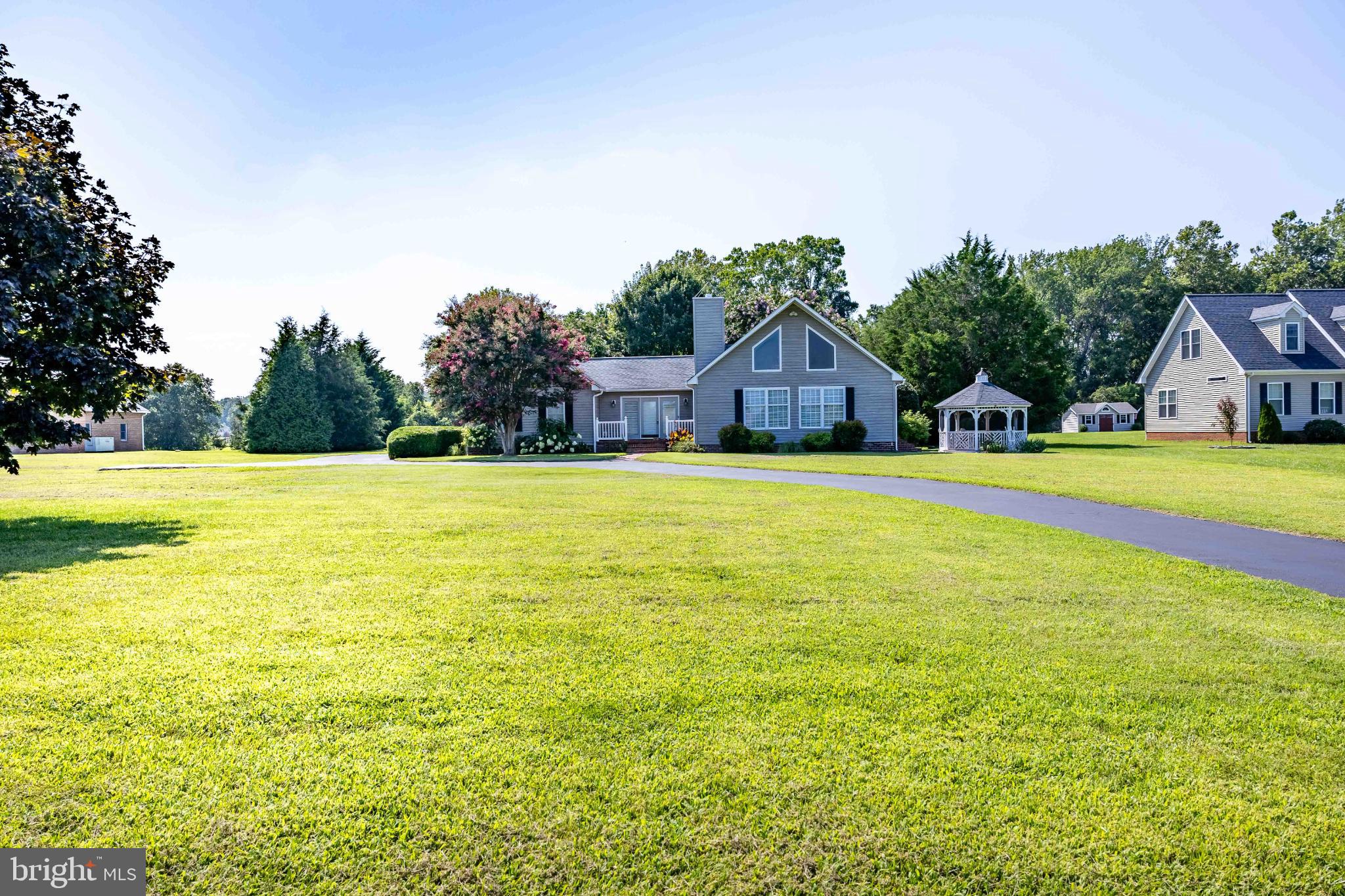 NOMINI BAY FARMS - Residential