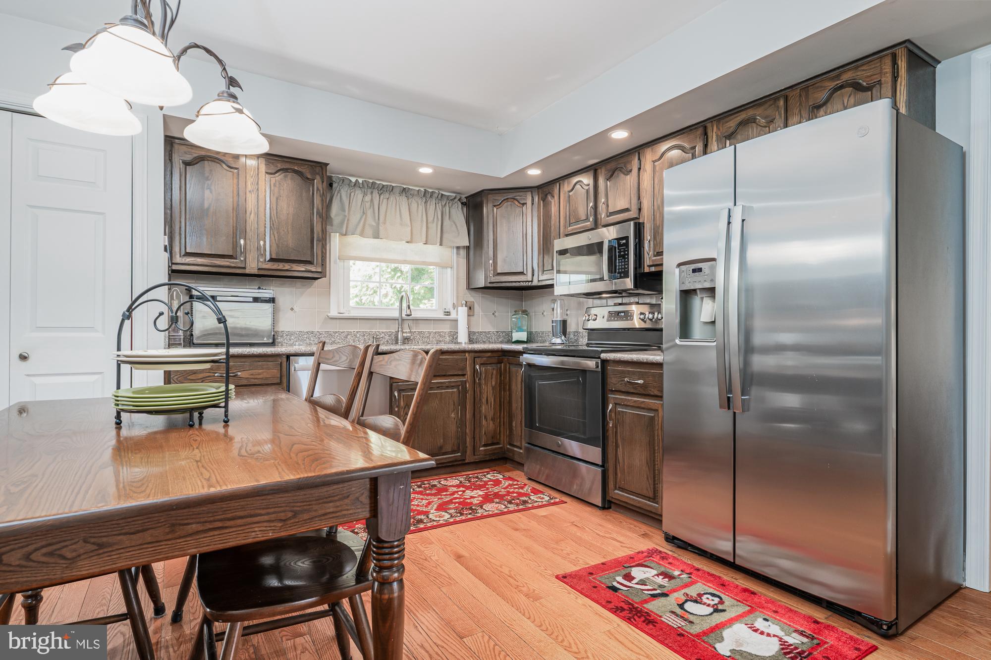 NESHAMINY HILLS - Residential