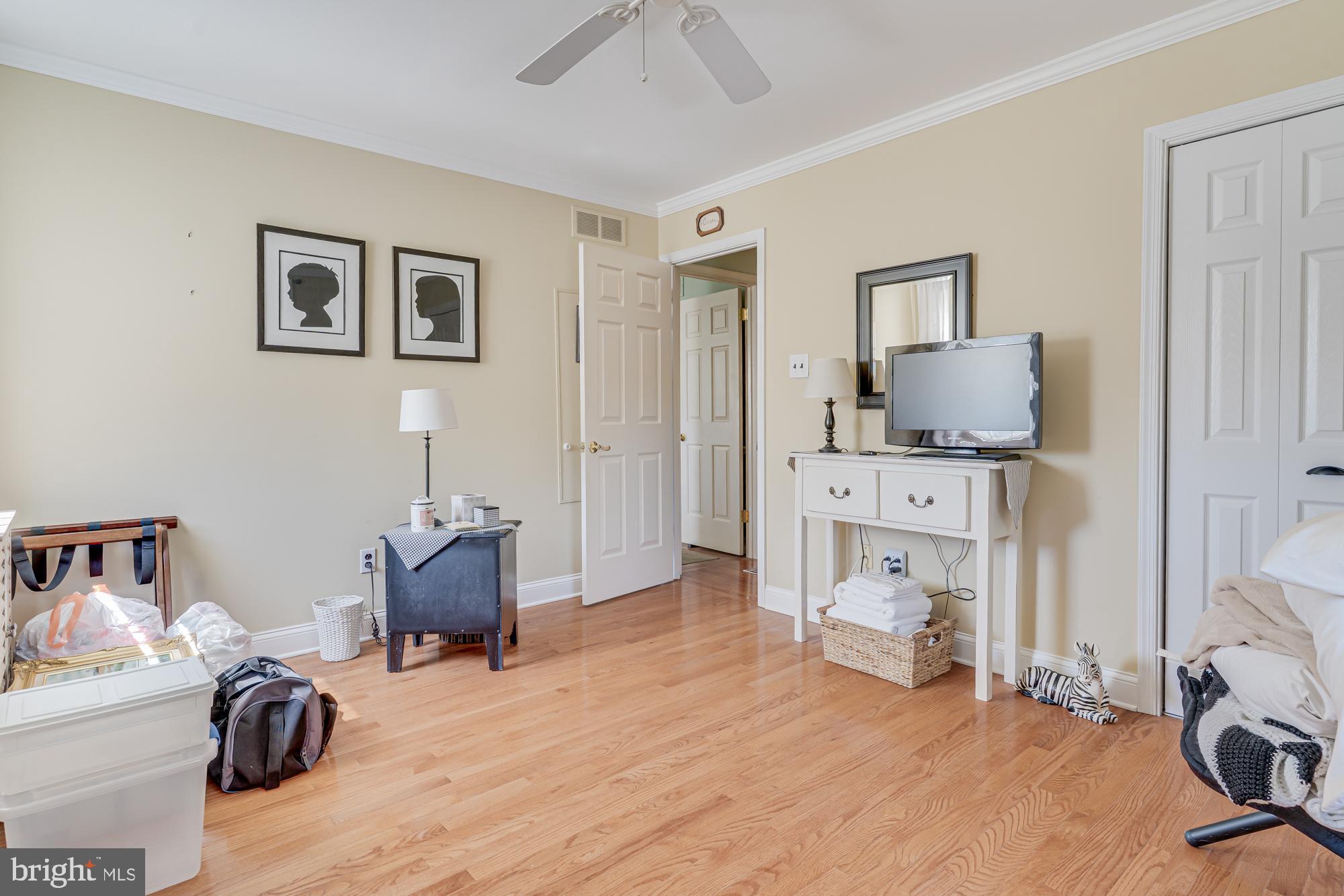 NESHAMINY HILLS - Residential