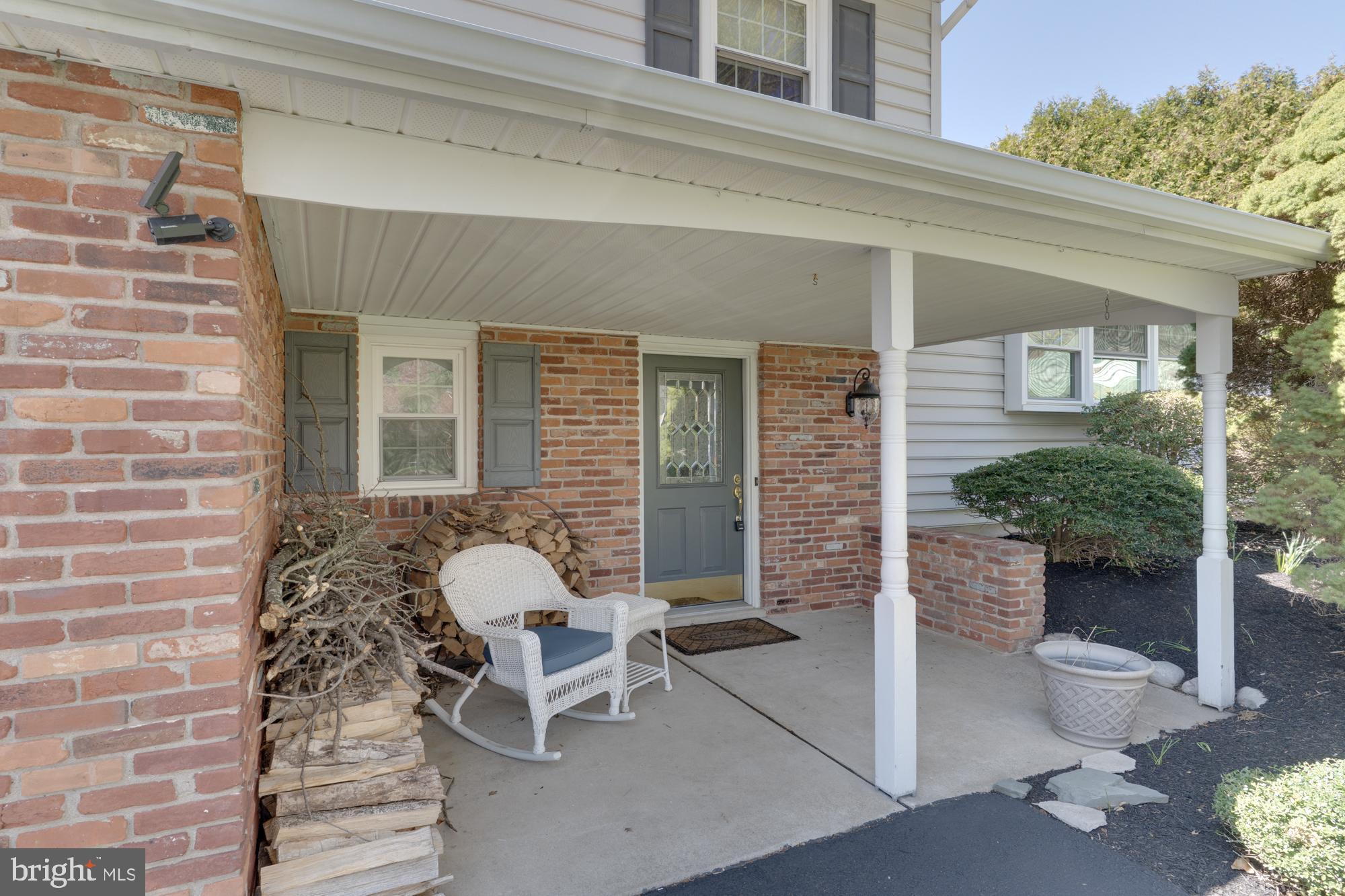 NESHAMINY HILLS - Residential