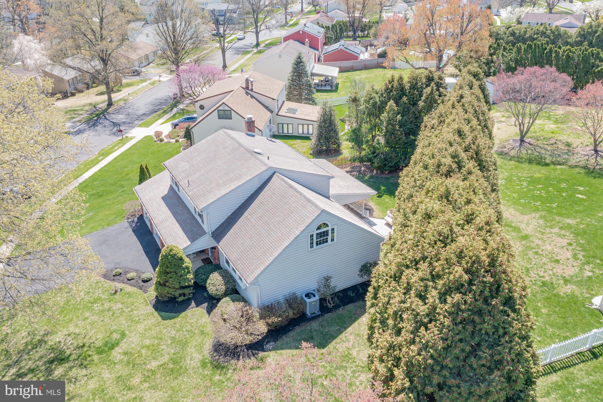 NESHAMINY HILLS - Residential