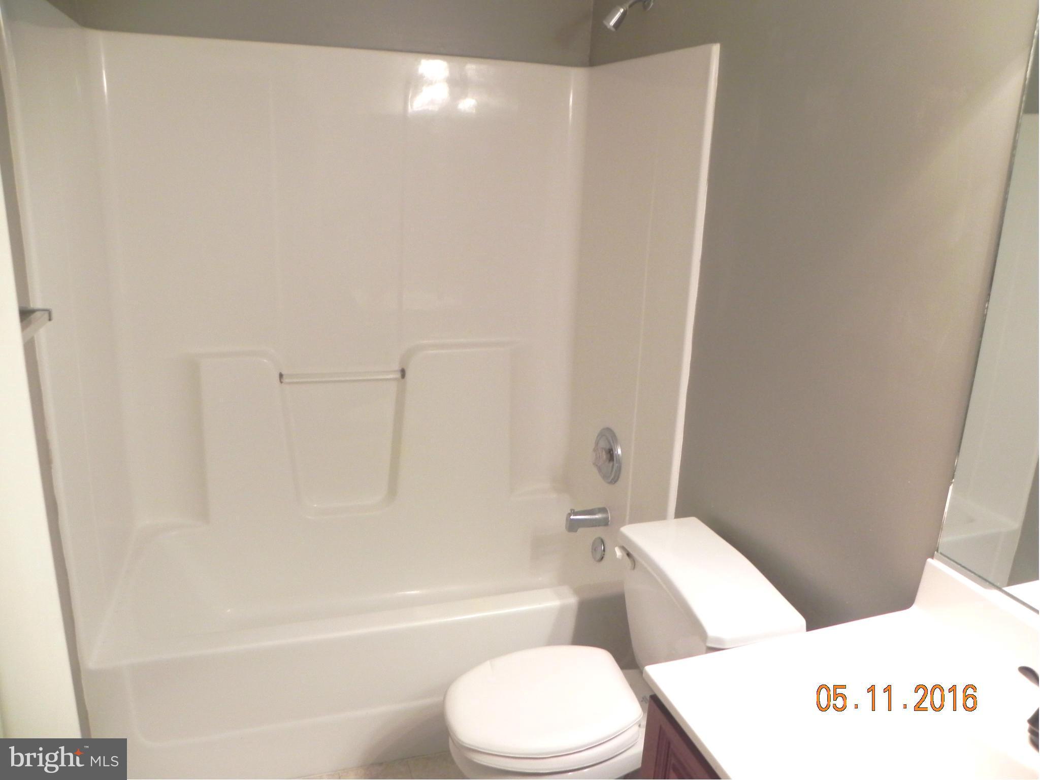 HIGHGROVE SUB - Residential Lease