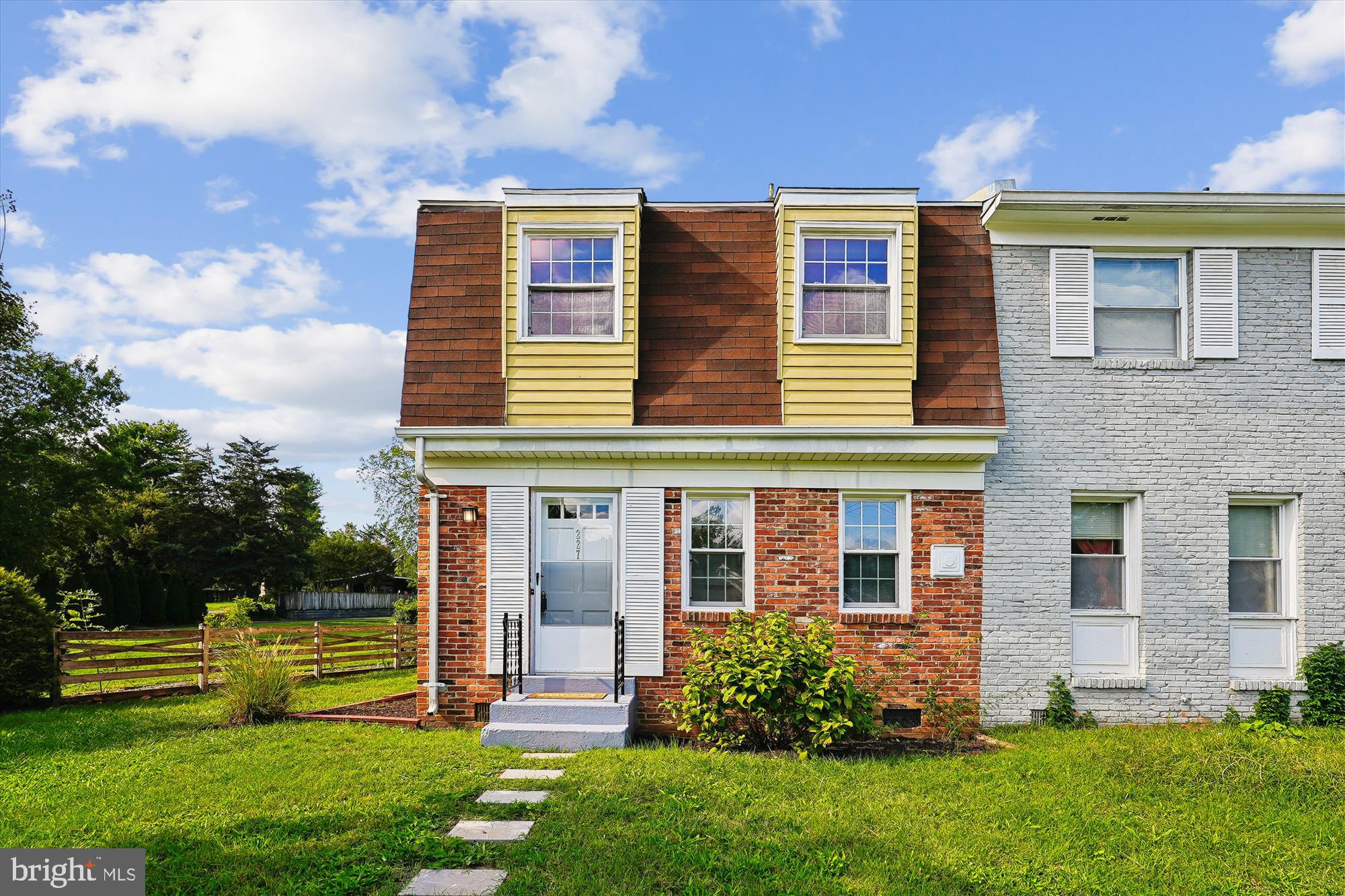 227 DRY MILL ROAD SW