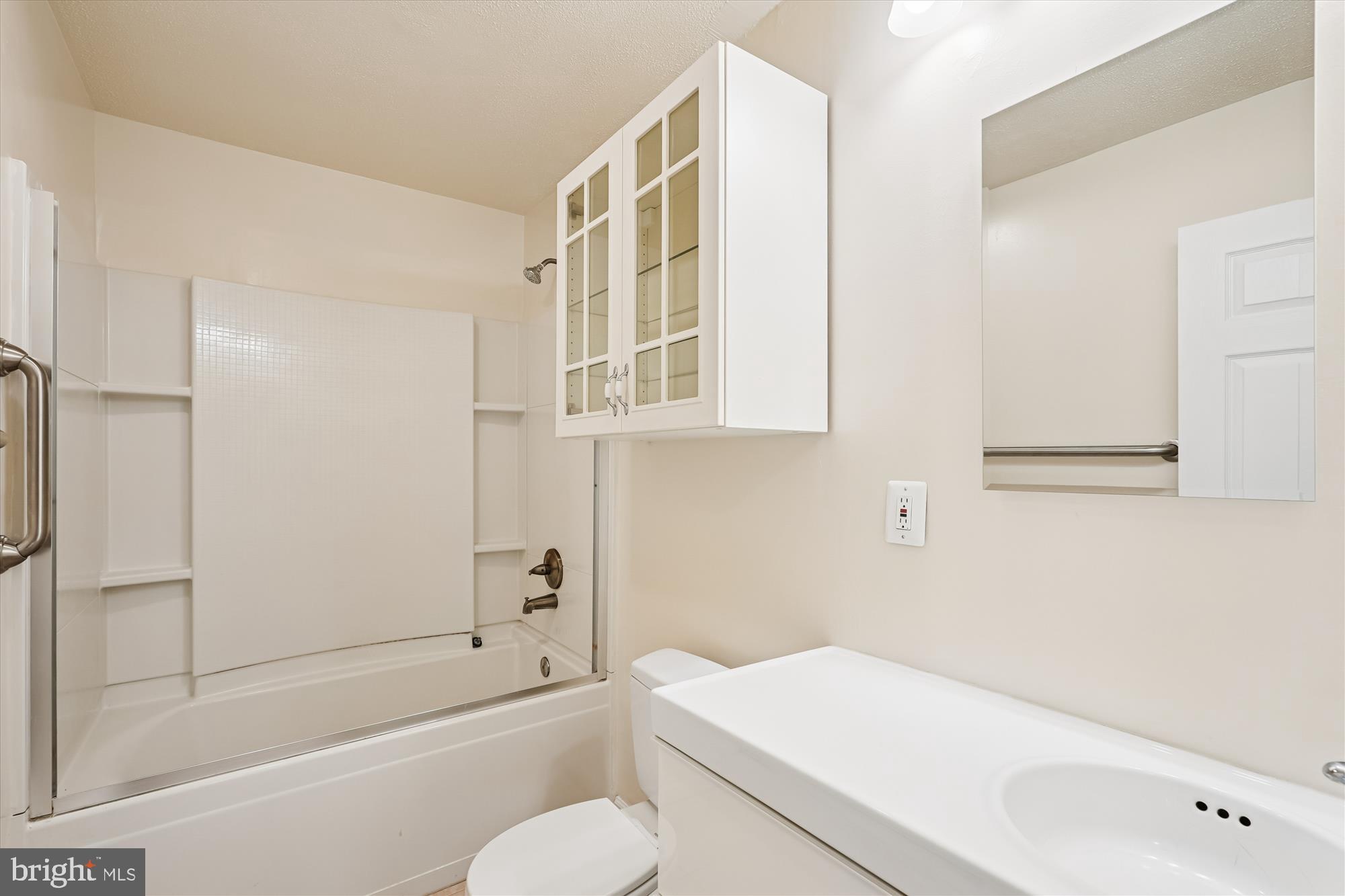 ROCK SPRING - Residential