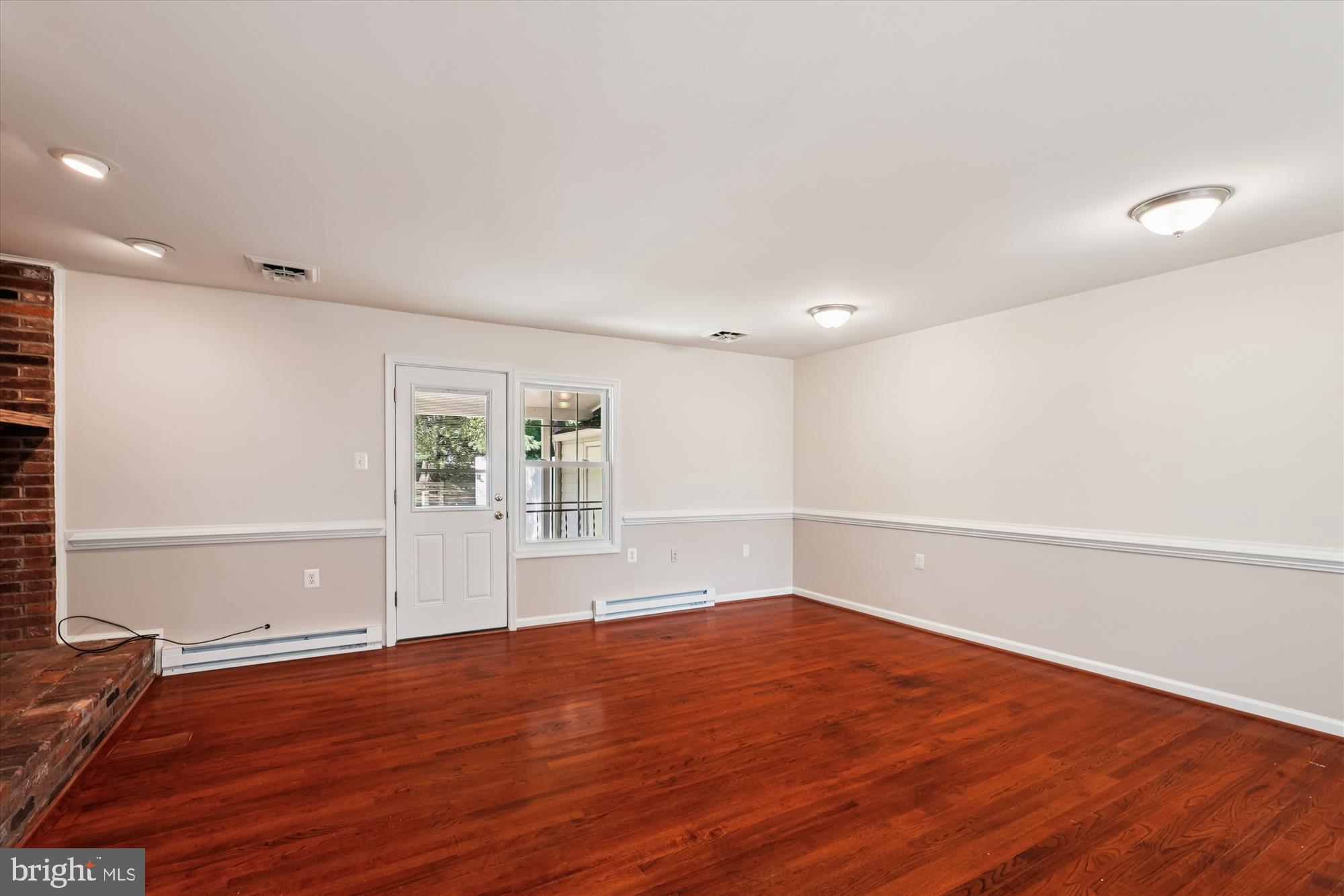 ROCK SPRING - Residential