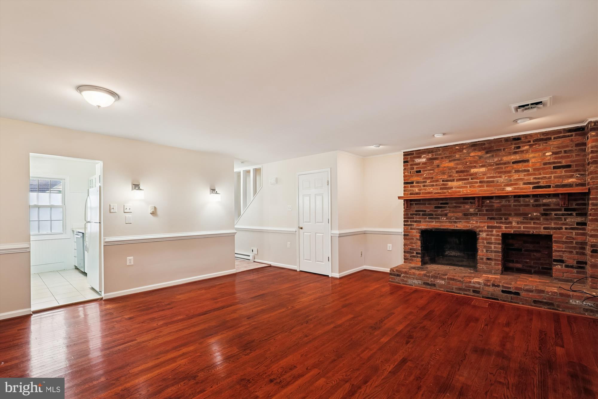 ROCK SPRING - Residential