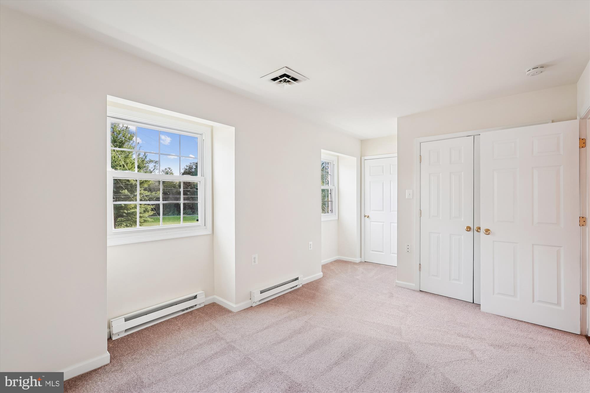 ROCK SPRING - Residential