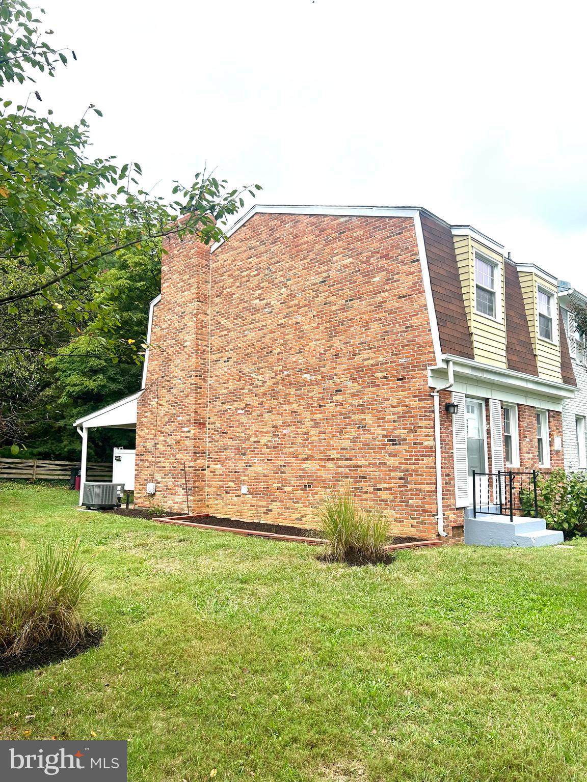 ROCK SPRING - Residential