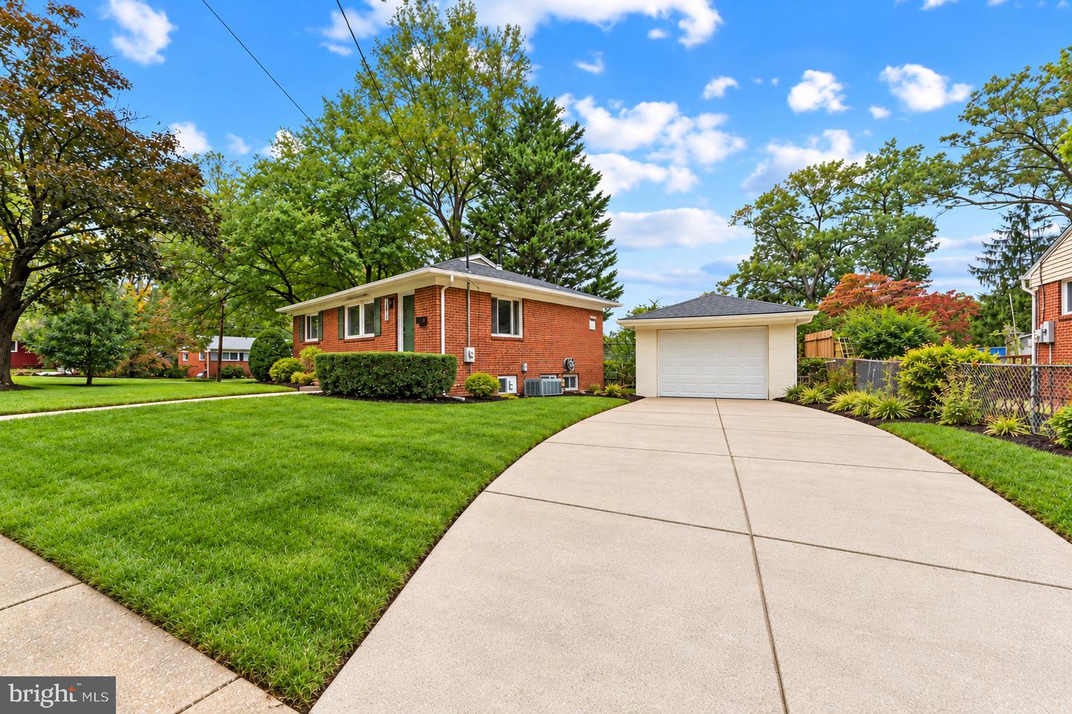 3611 LOWELL PLACE