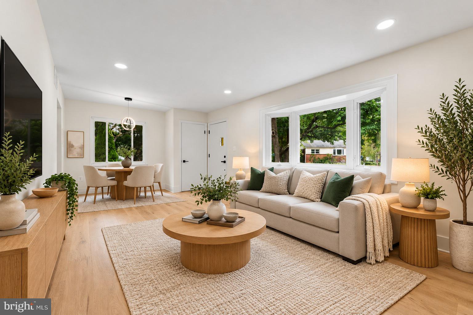 3611 LOWELL PLACE
