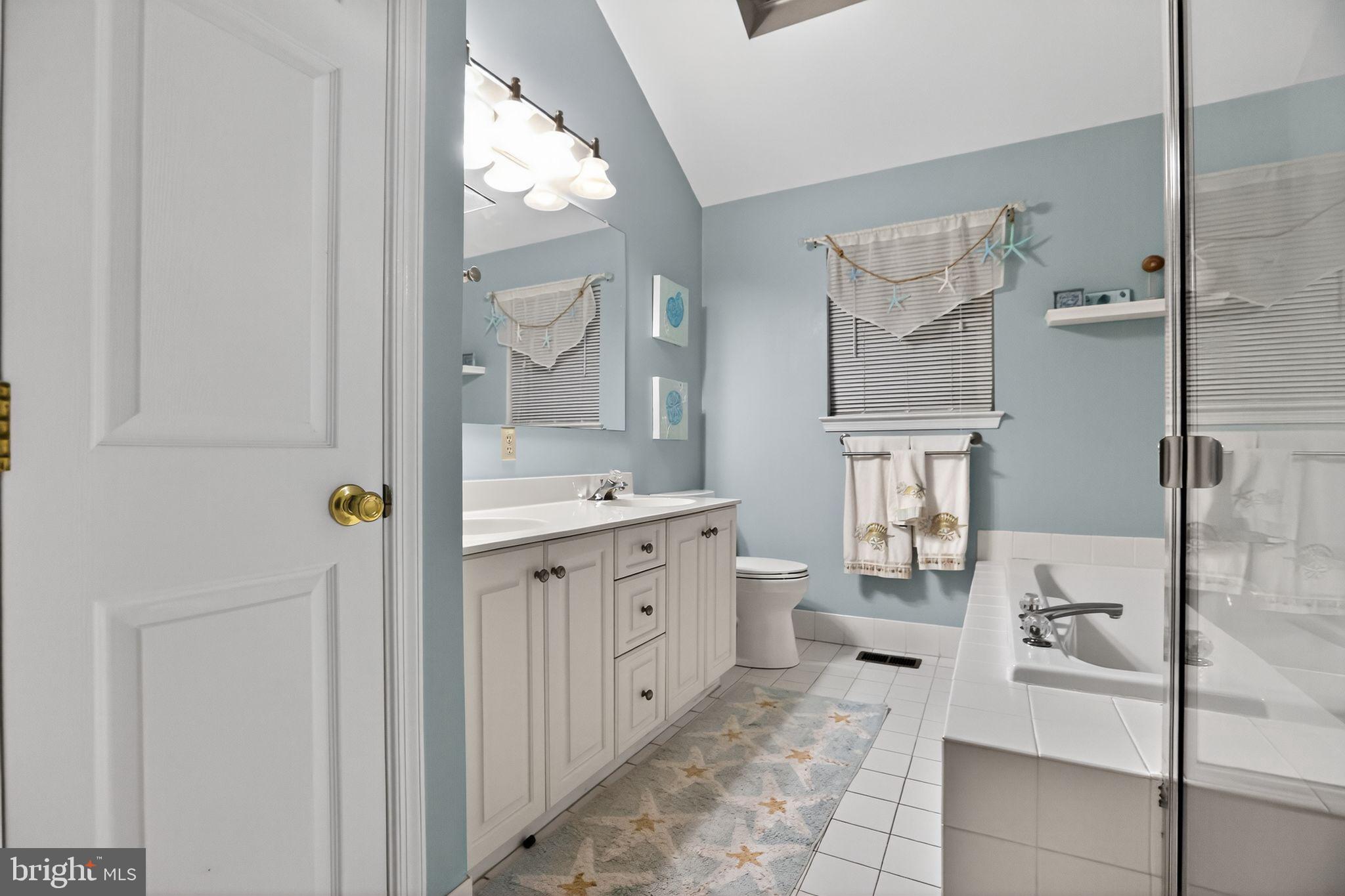 SUNSET RIDGE - Residential