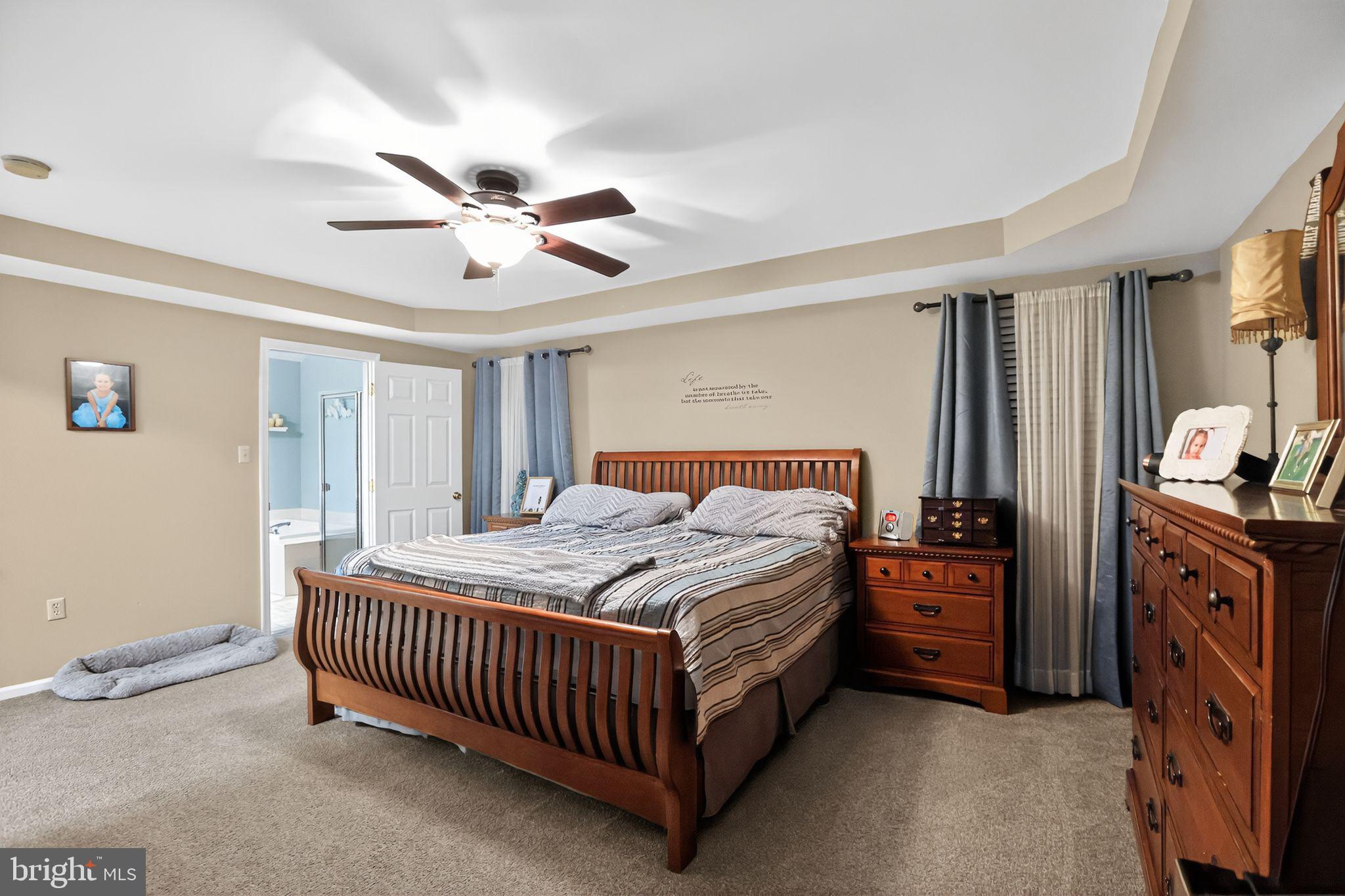 SUNSET RIDGE - Residential