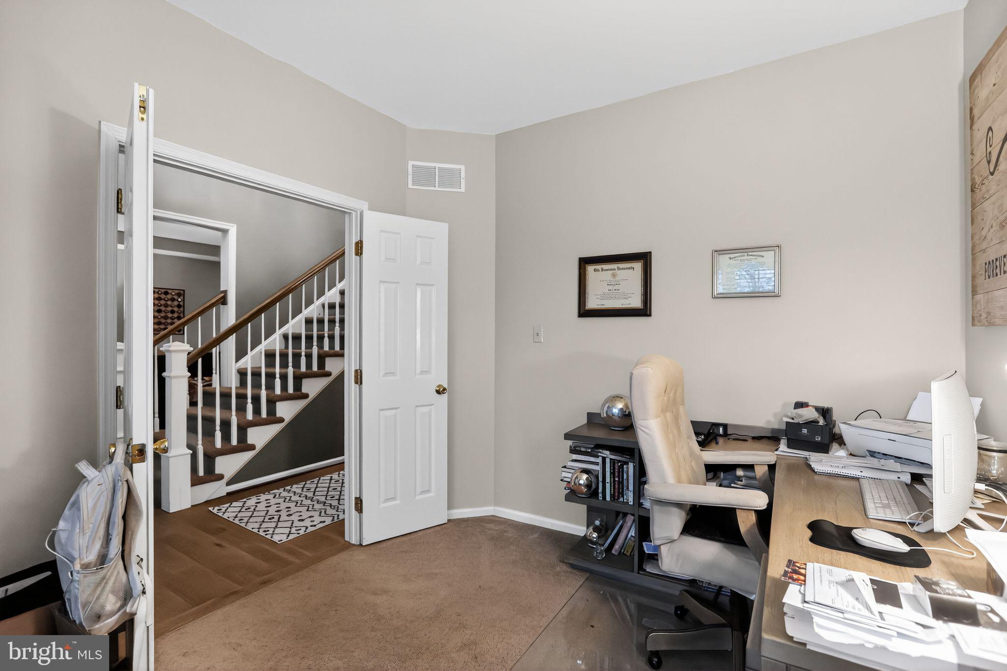 SUNSET RIDGE - Residential