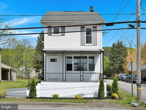 401 W Grand Avenue, Tower City, PA 17980 - MLS#: PASK2021238