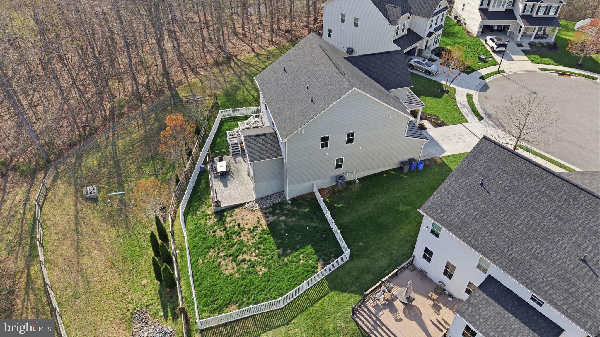 MAGNESS MILL - Residential