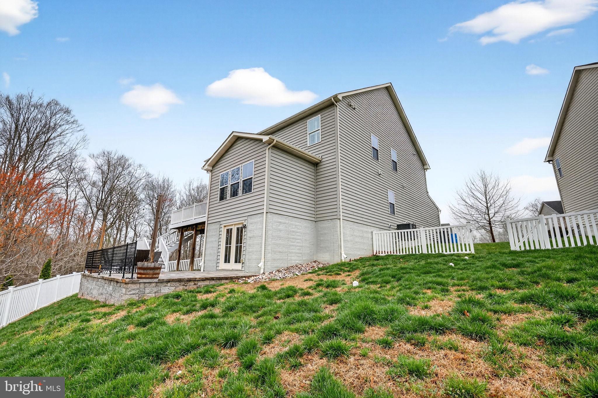 MAGNESS MILL - Residential