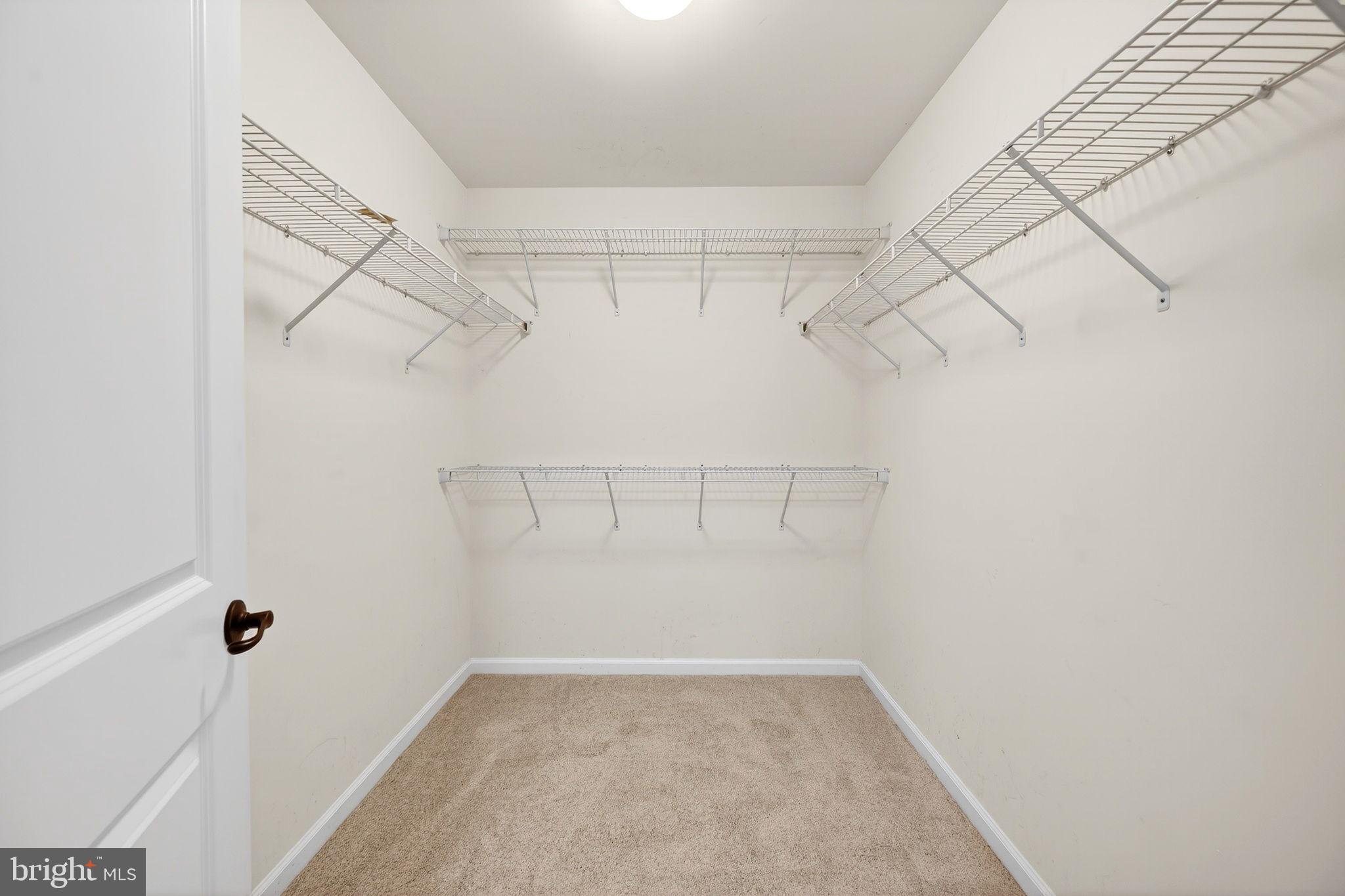 MAGNESS MILL - Residential