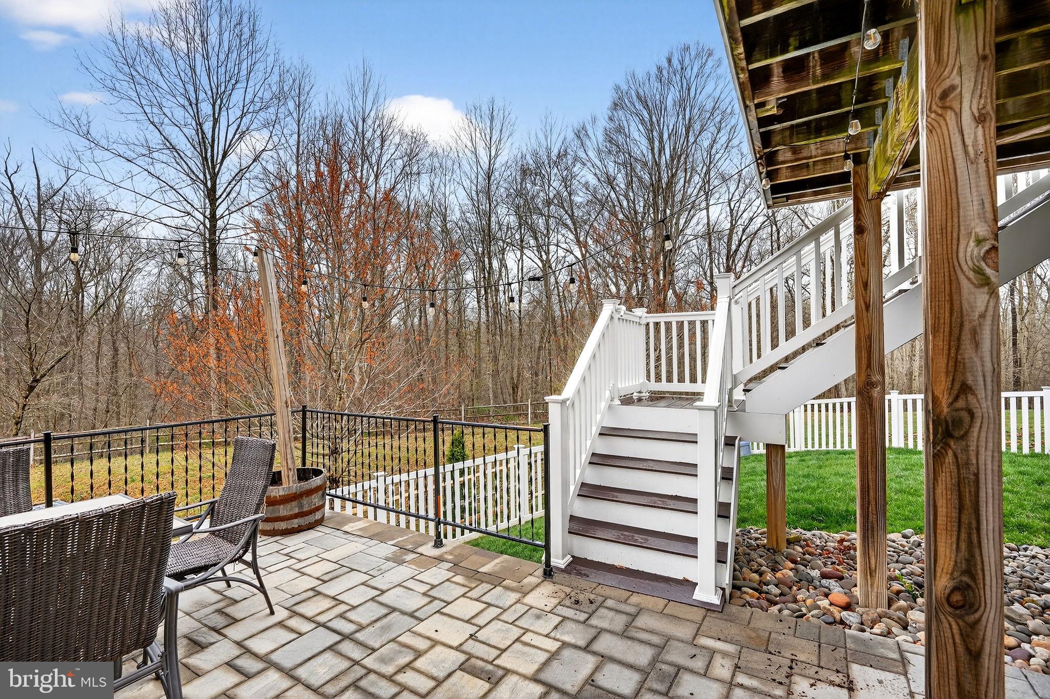 MAGNESS MILL - Residential