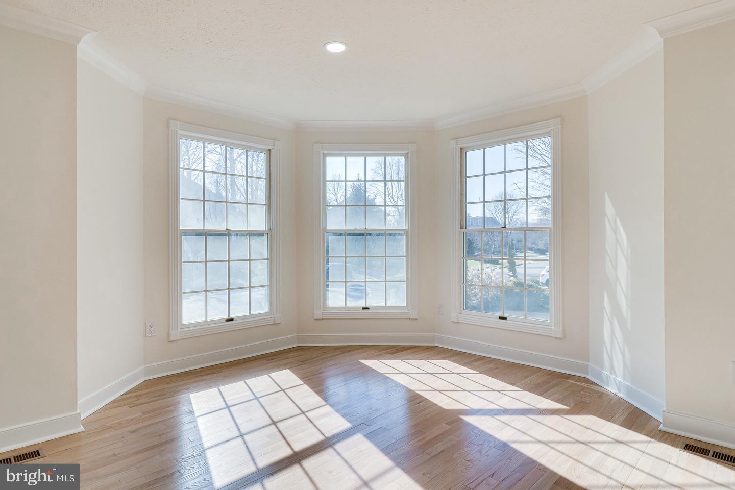 HAMPTON FOREST - Residential