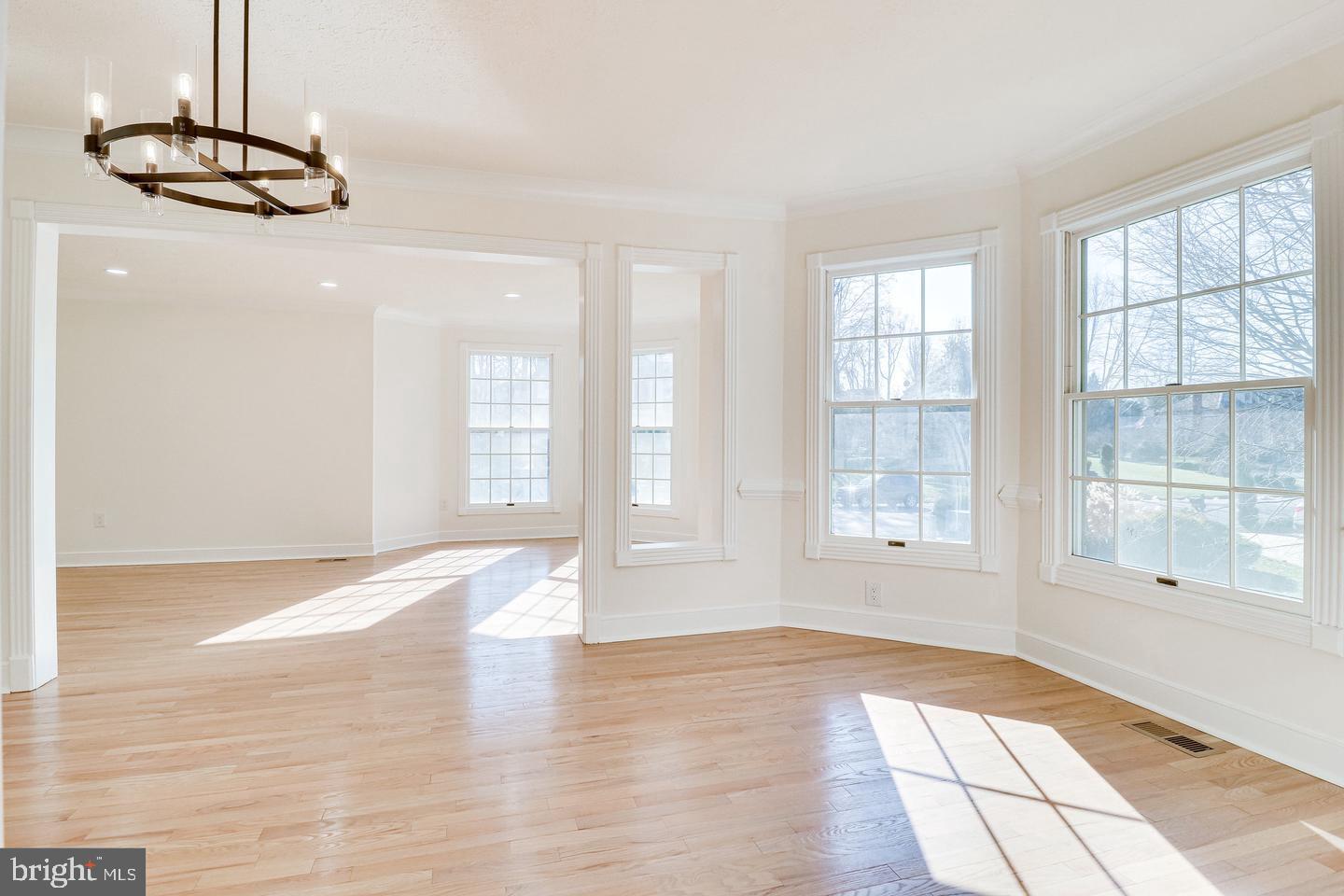 HAMPTON FOREST - Residential