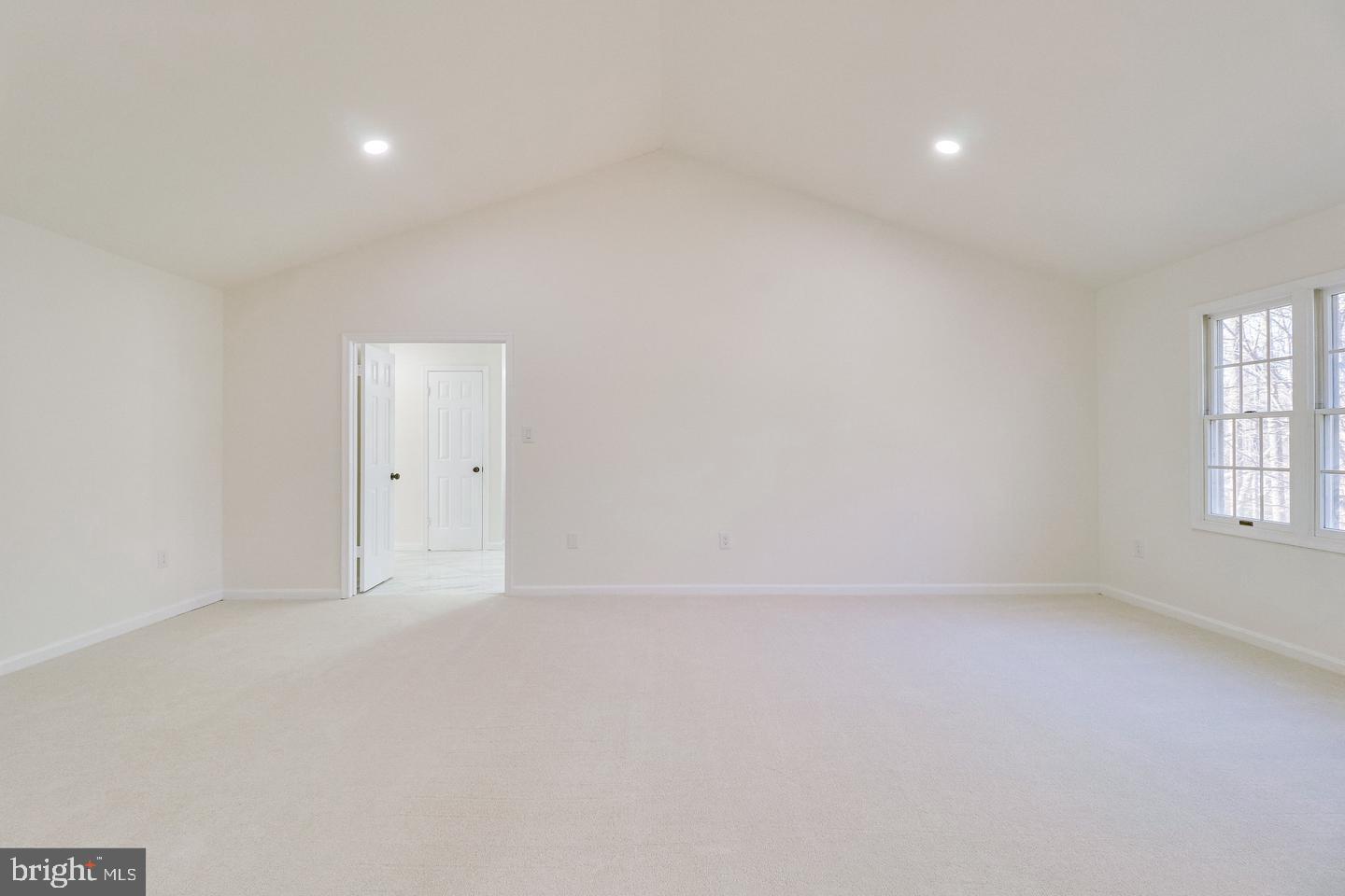 HAMPTON FOREST - Residential