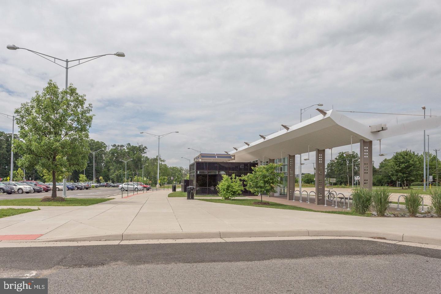 HAMPTON FOREST - Residential