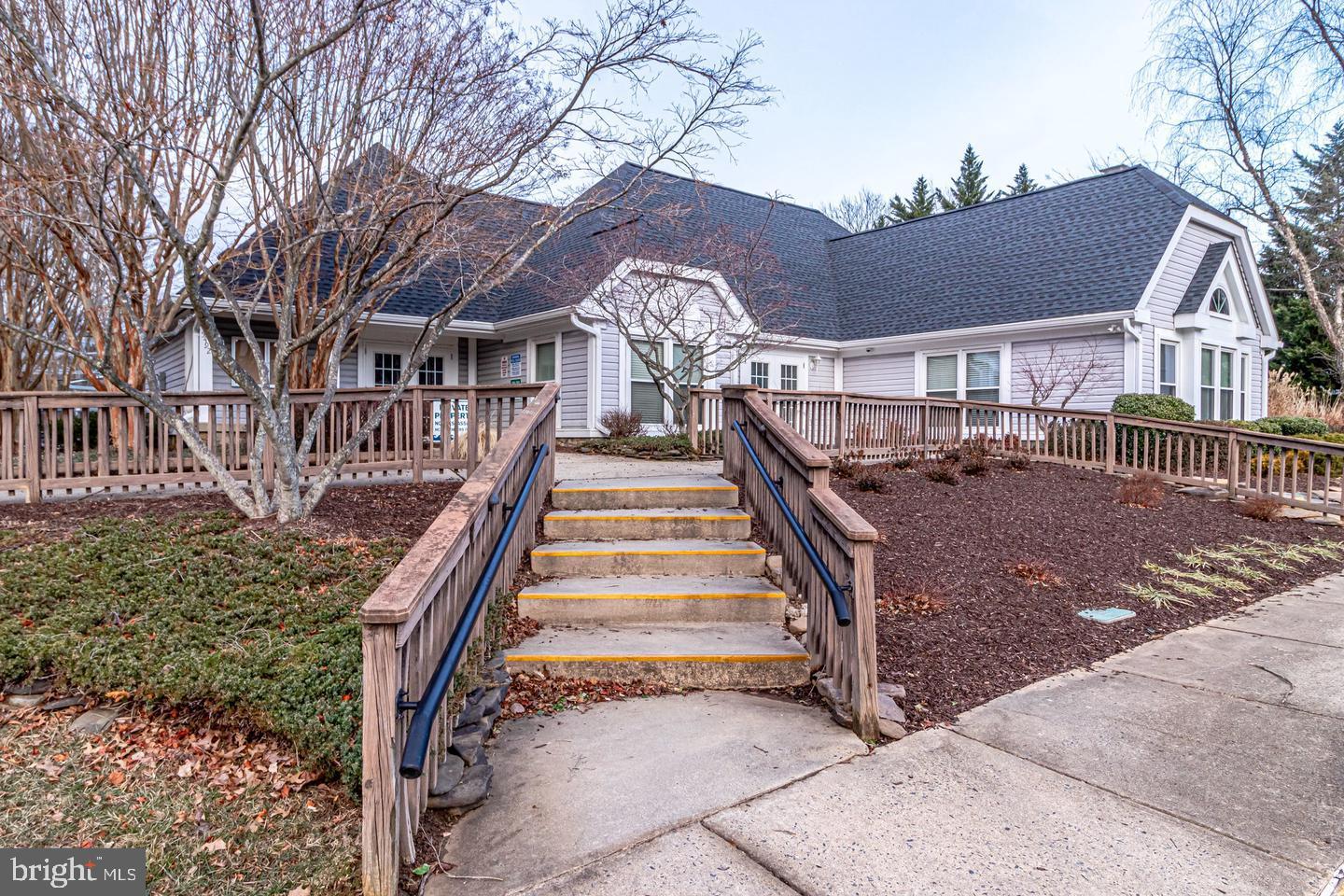 HAMPTON FOREST - Residential