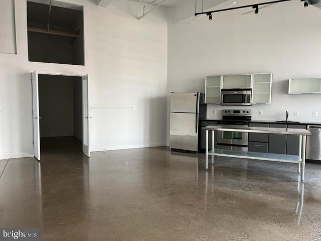 NORTHERN LIBERTIES - Residential Lease