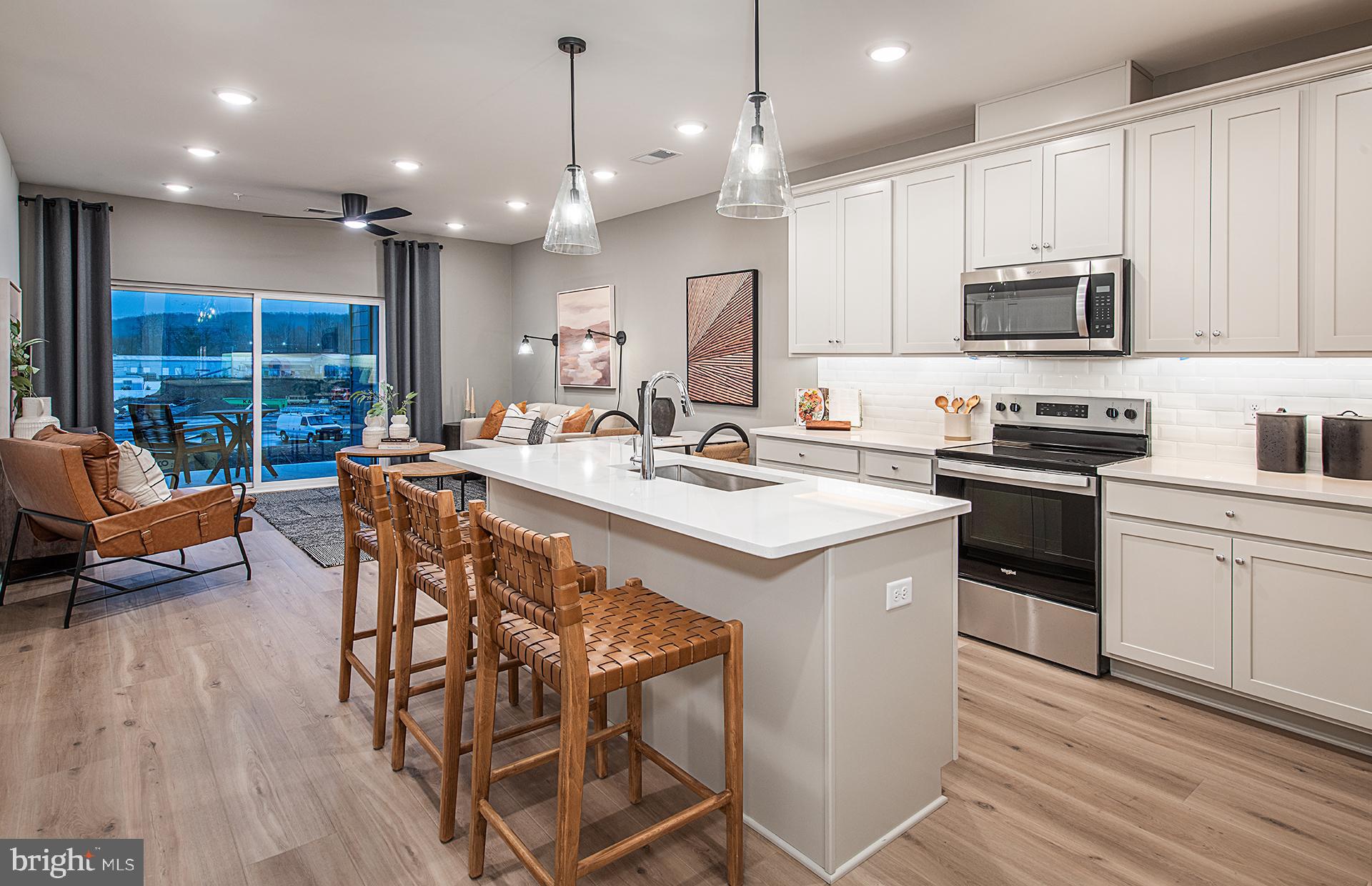 WASHINGTON PLACE - Residential