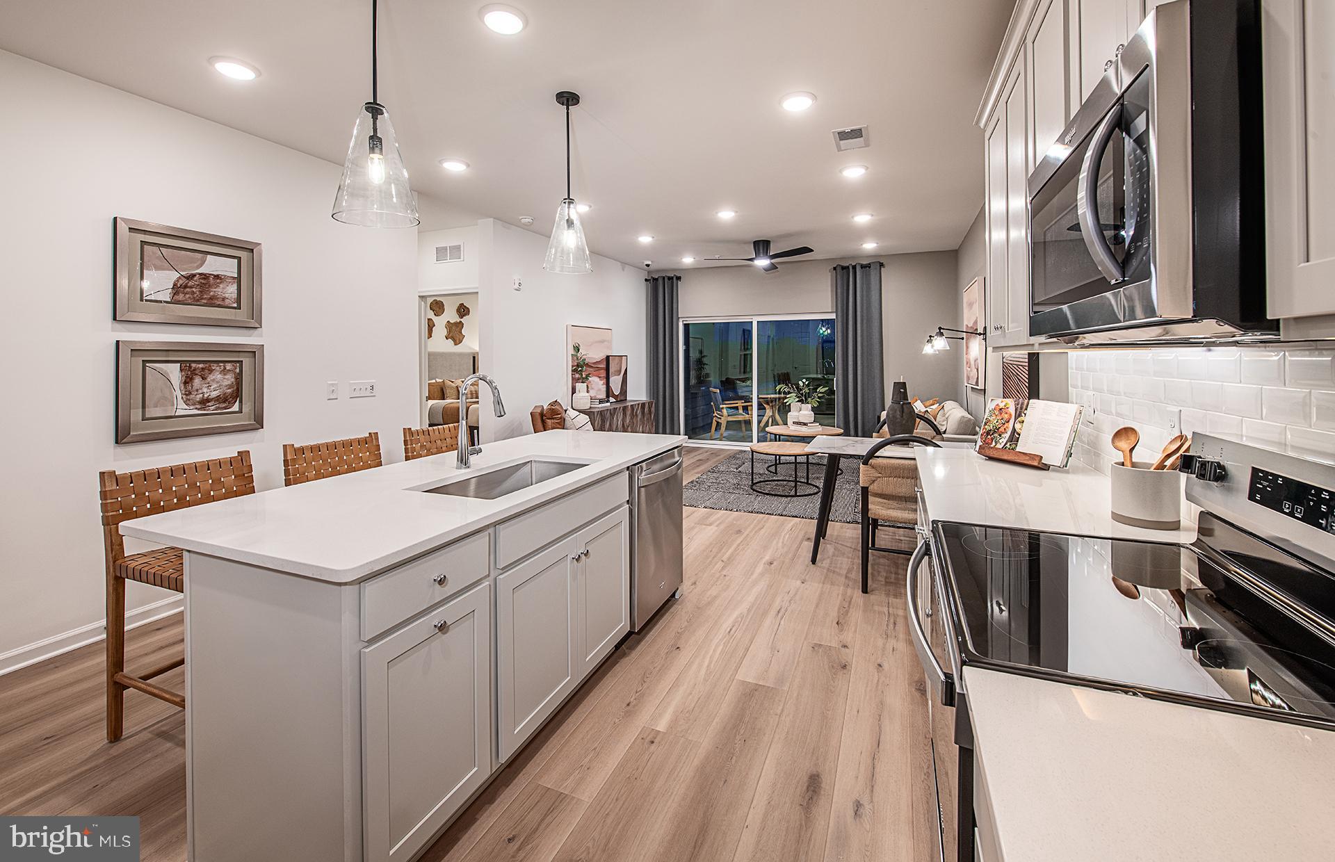 WASHINGTON PLACE - Residential