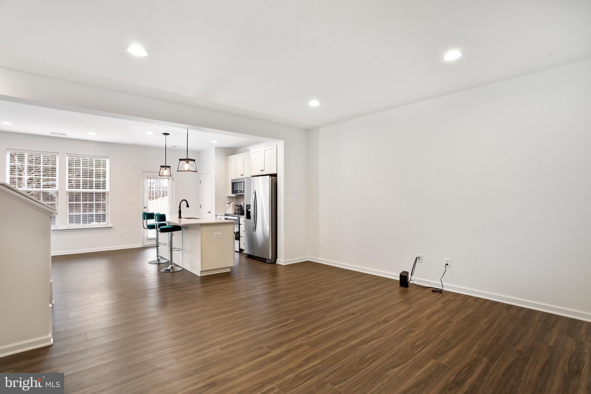 MCCAULEY CROSSING - Residential