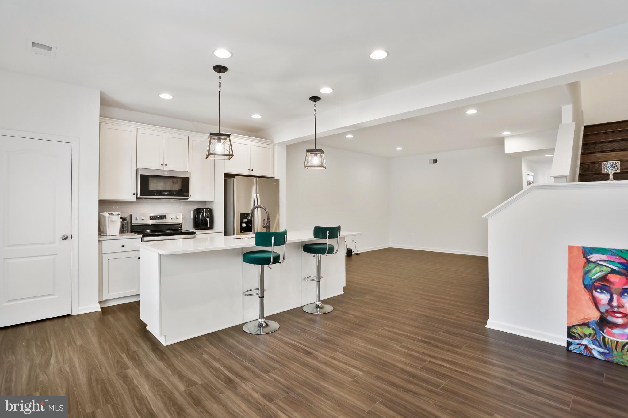 MCCAULEY CROSSING - Residential