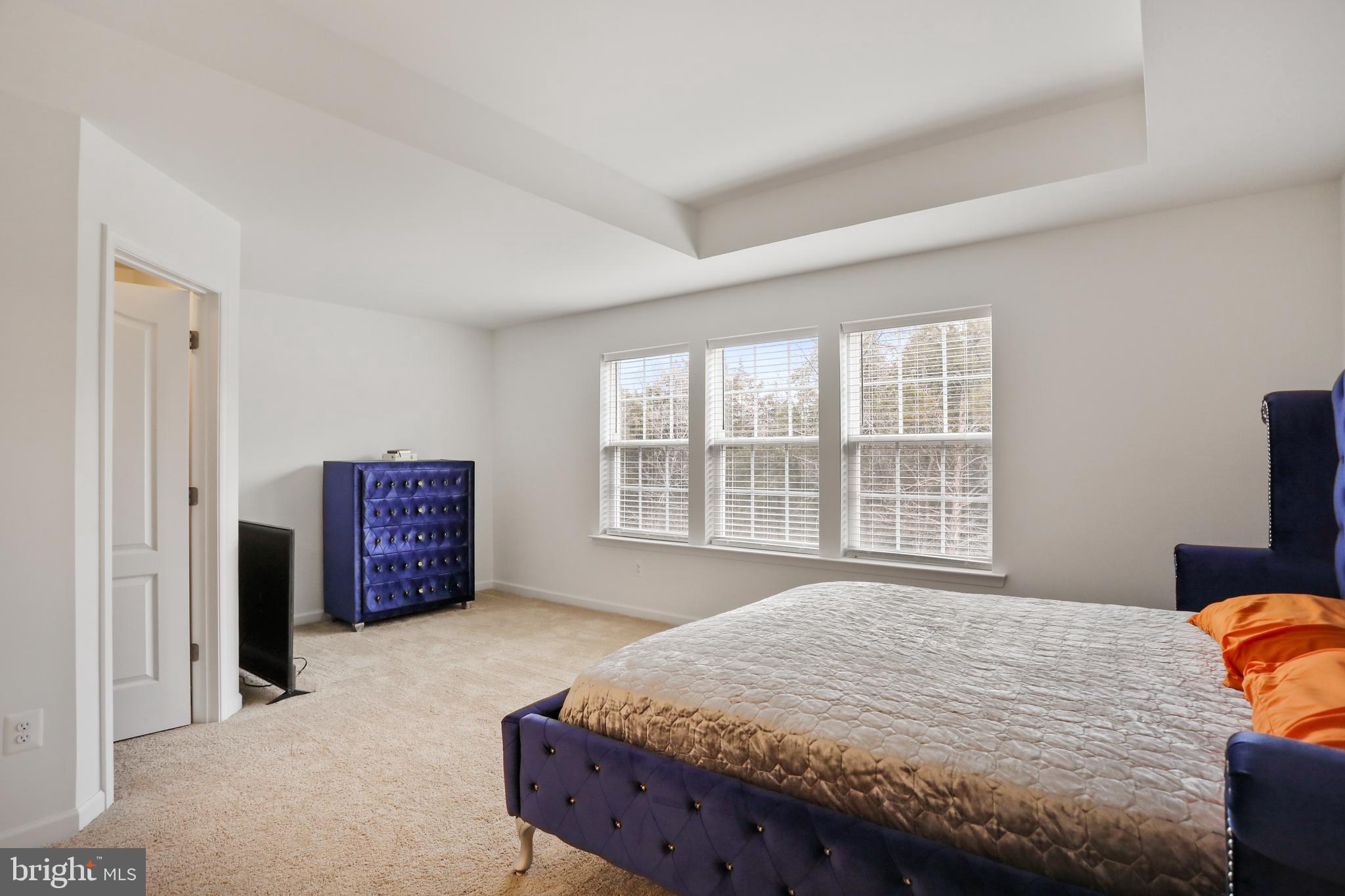 MCCAULEY CROSSING - Residential