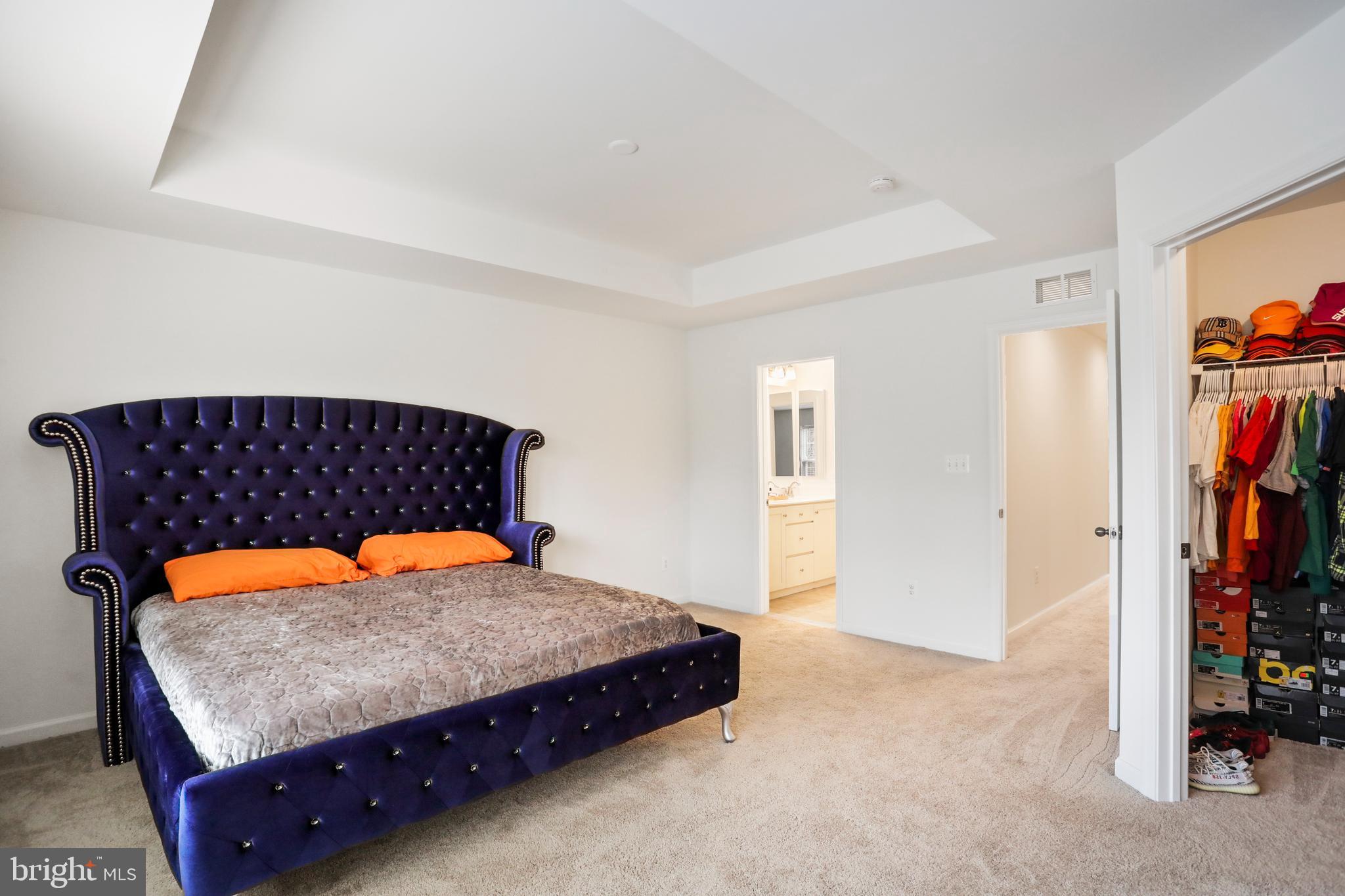 MCCAULEY CROSSING - Residential